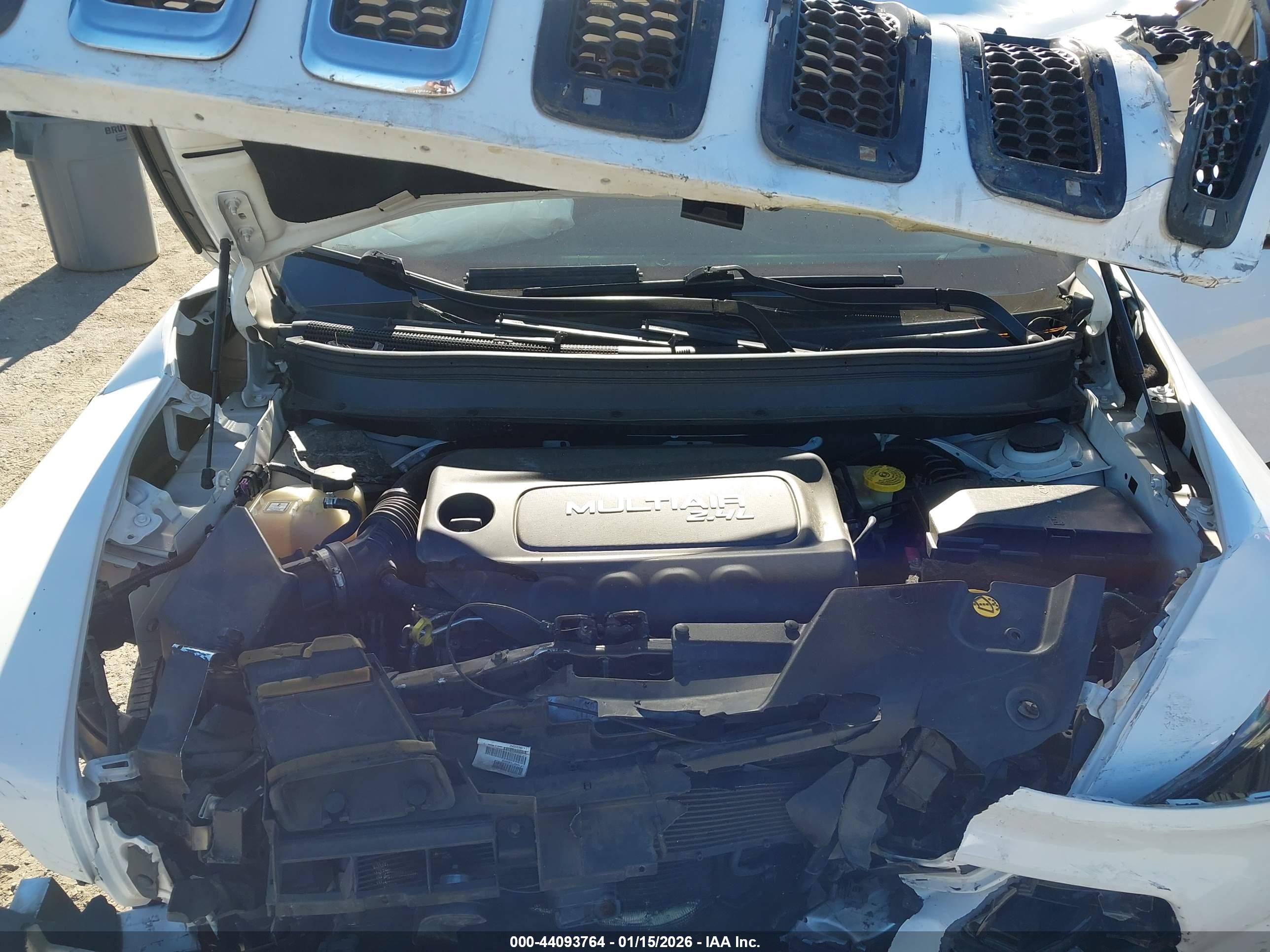 JEEP CHEROKEE image 10