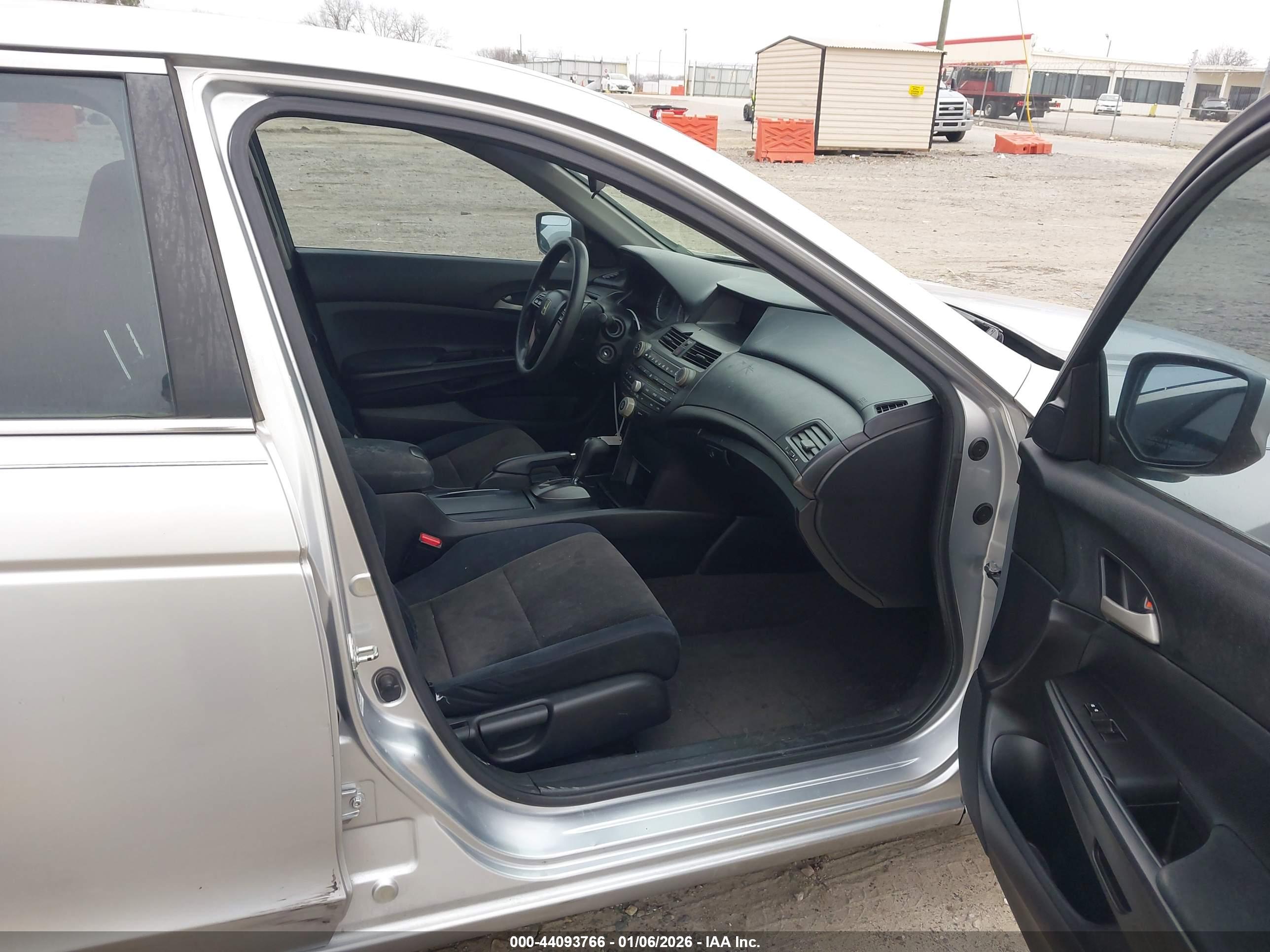HONDA ACCORD image 5