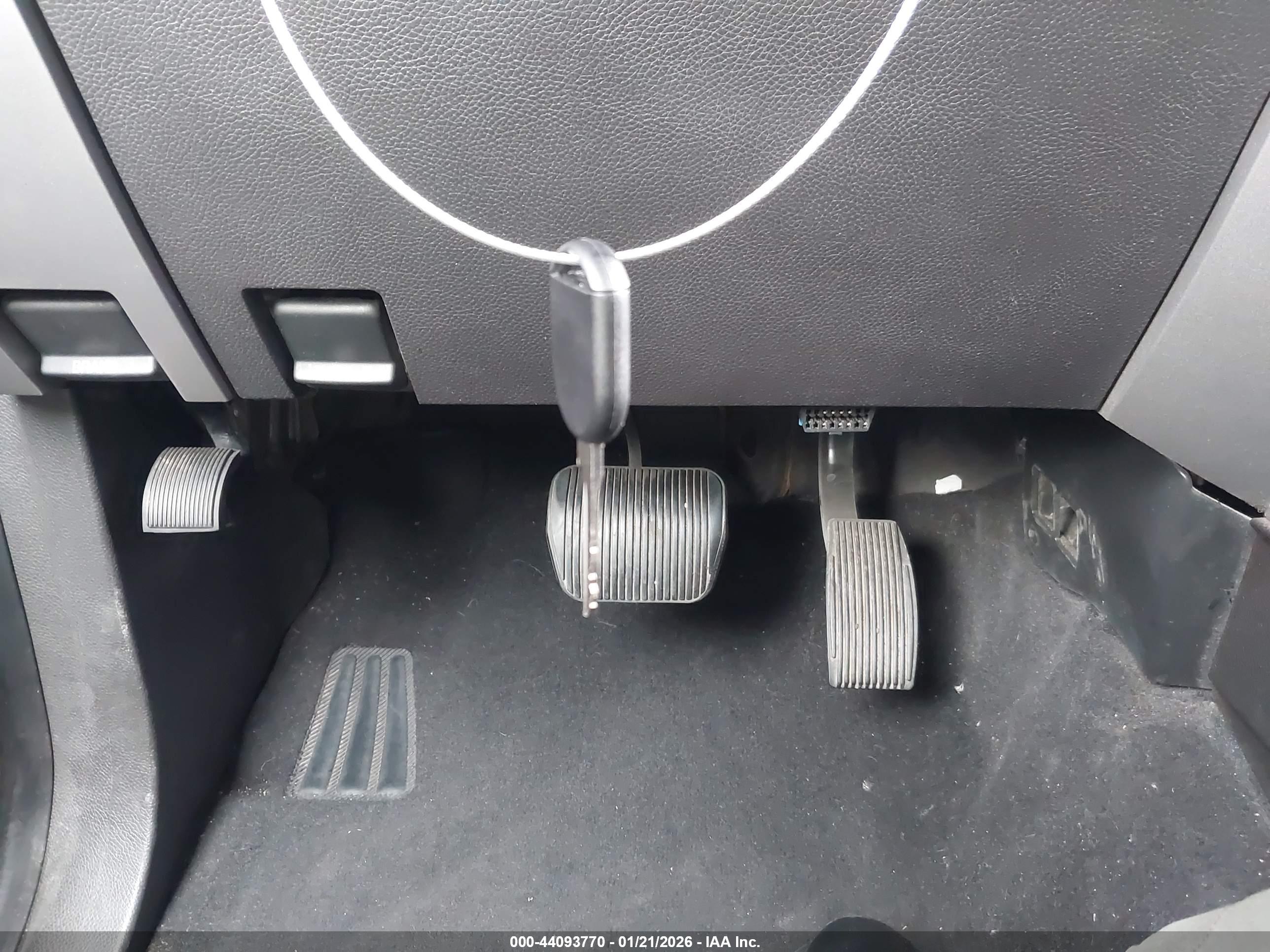 FORD EXPEDITION image 11