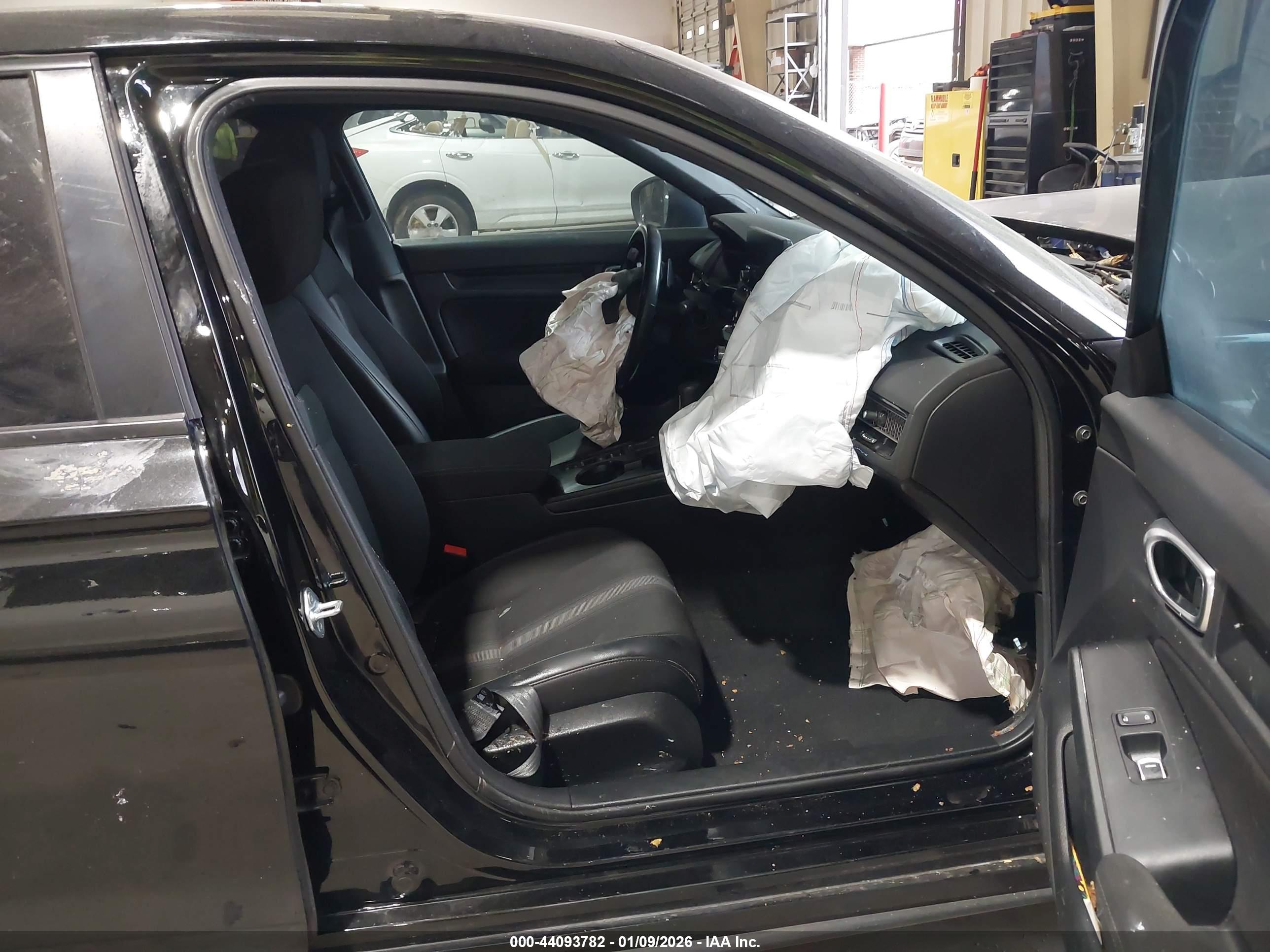 HONDA CIVIC image 5