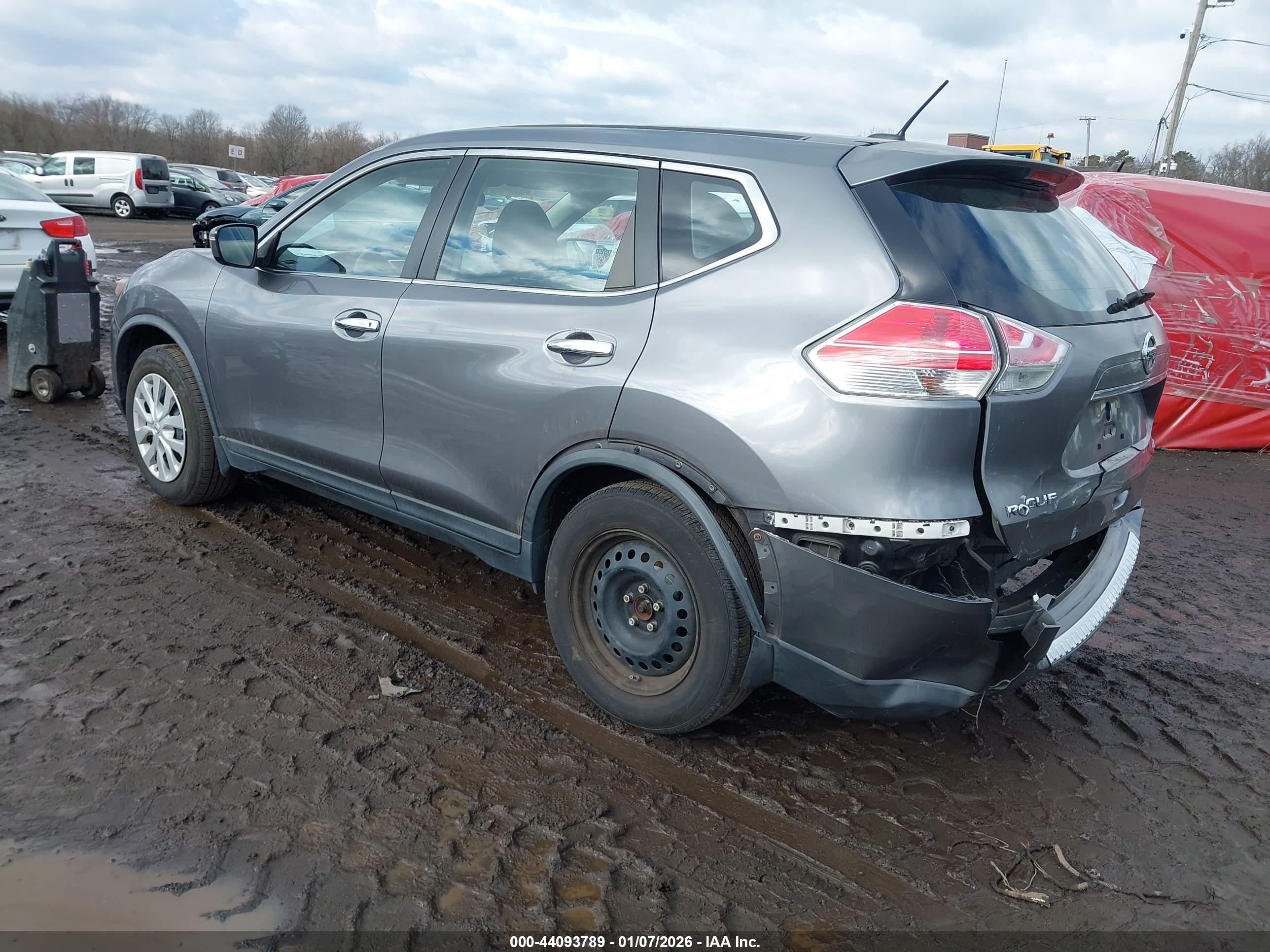 NISSAN ROGUE image 3