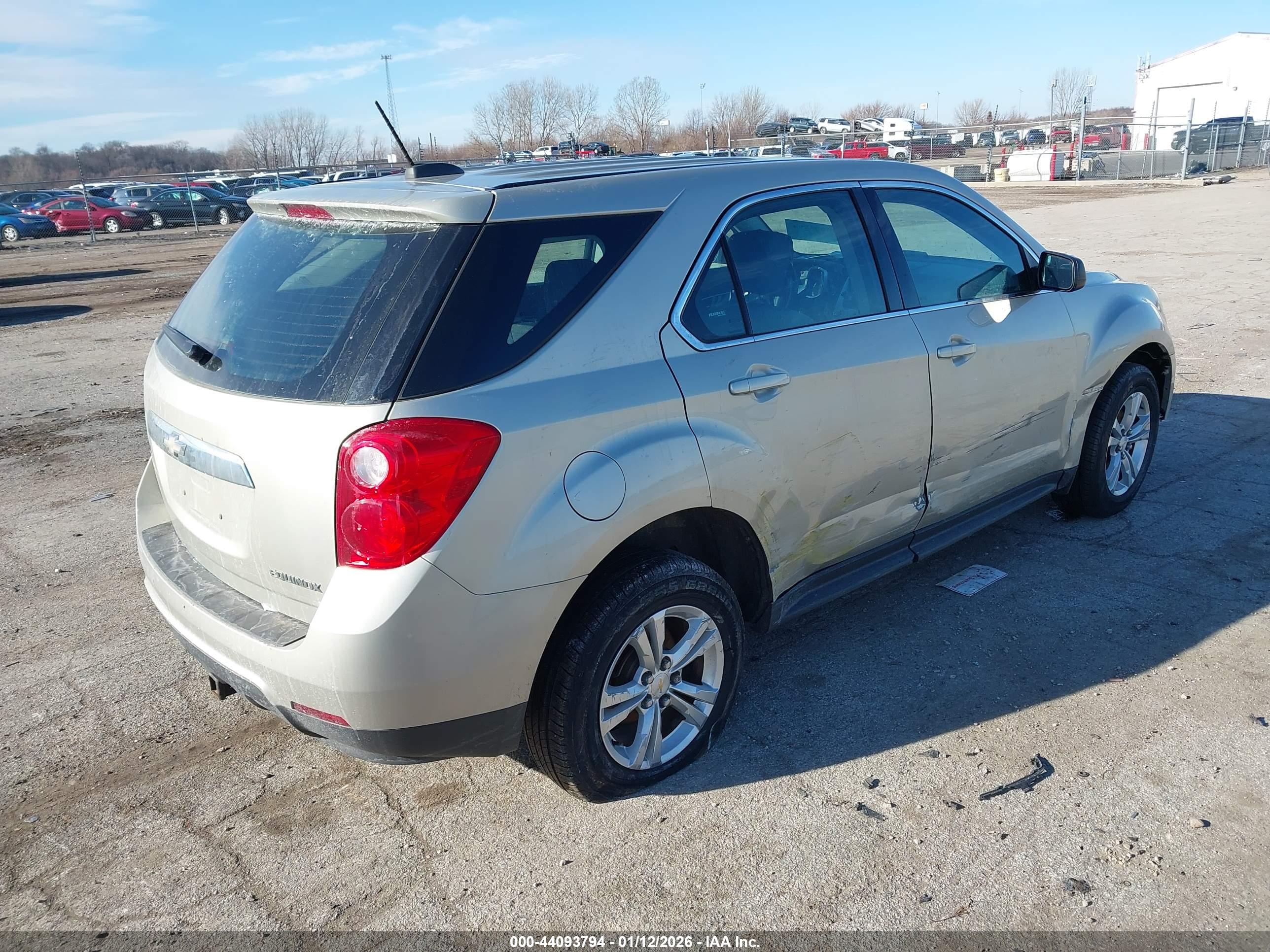 CHEVROLET EQUINOX image 4