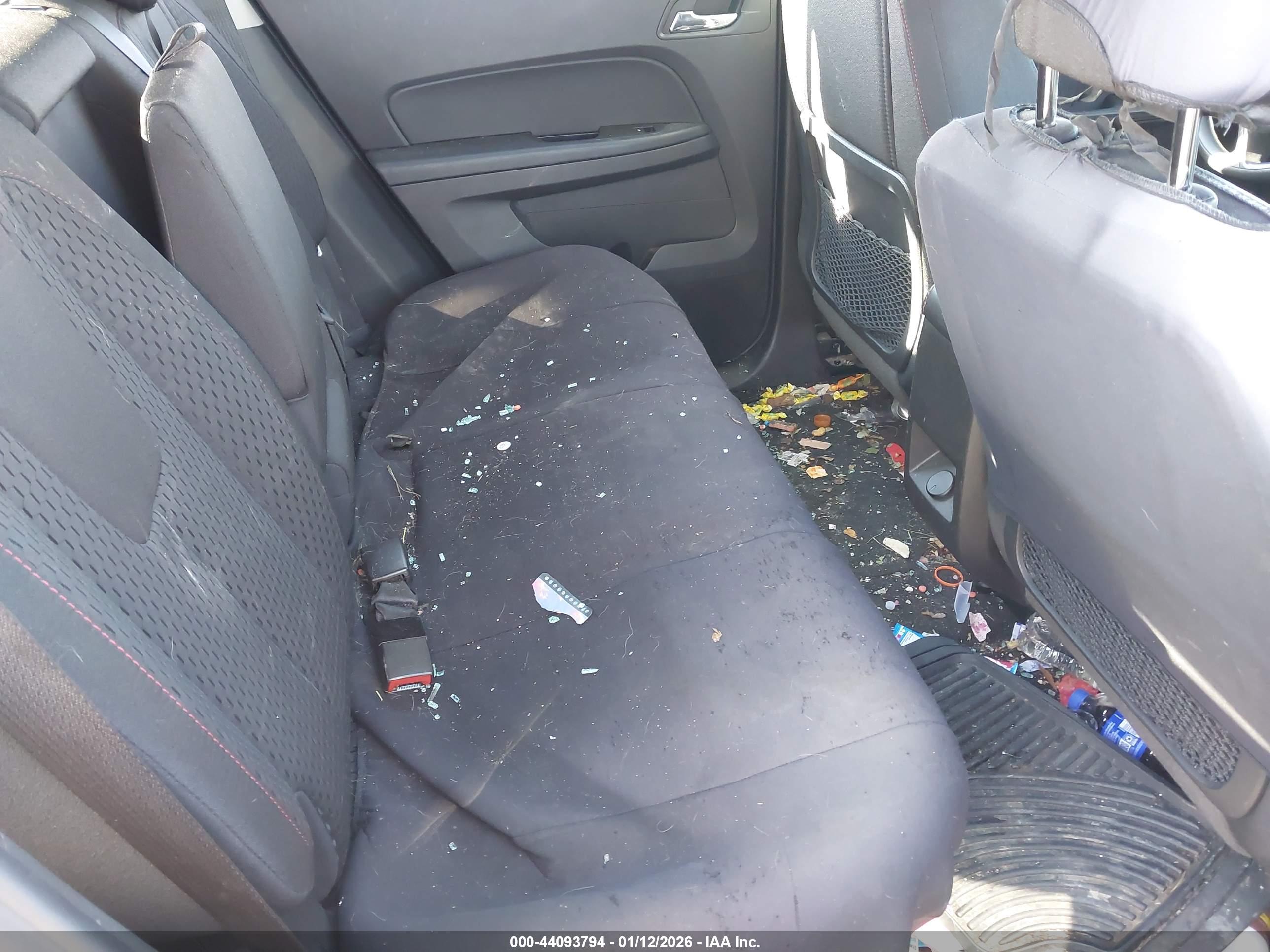 CHEVROLET EQUINOX image 8