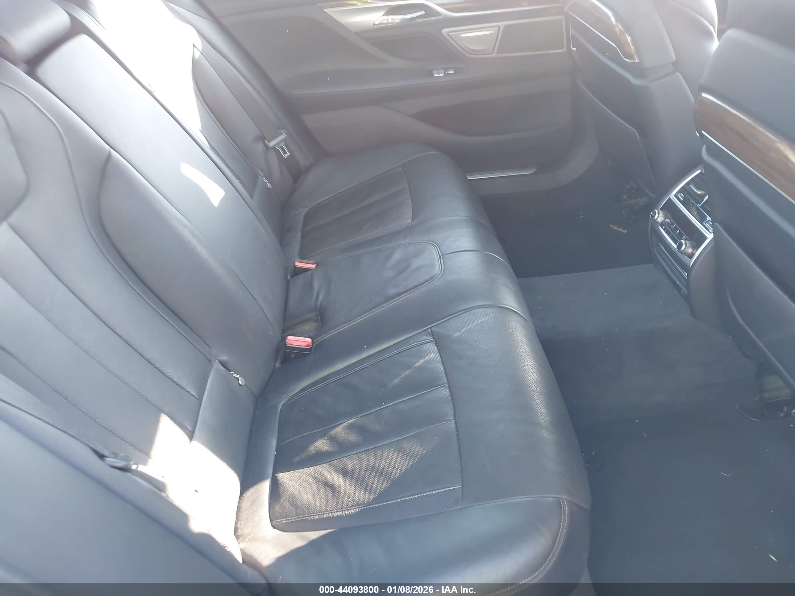 BMW 740I image 8
