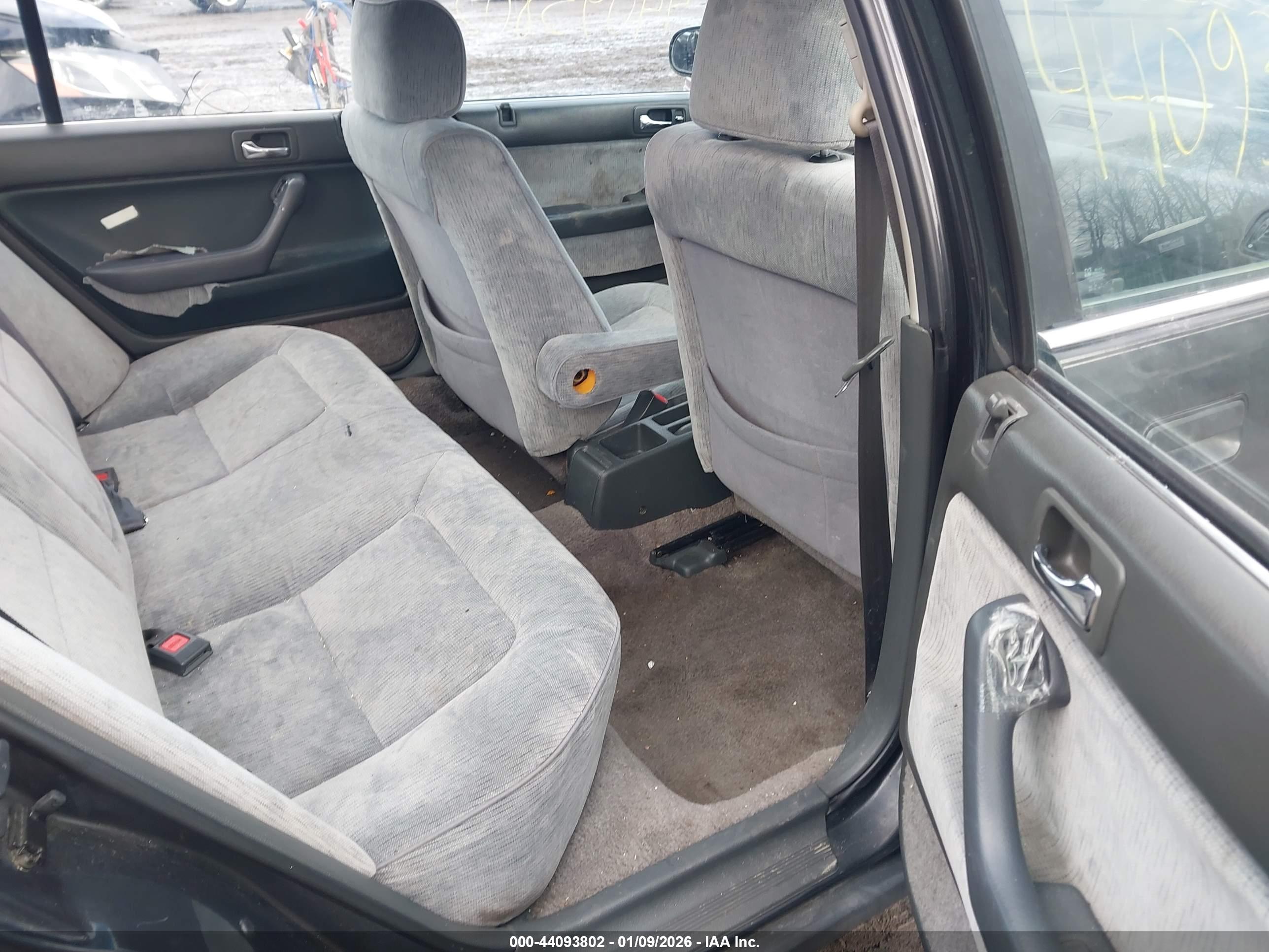 HONDA ACCORD image 8