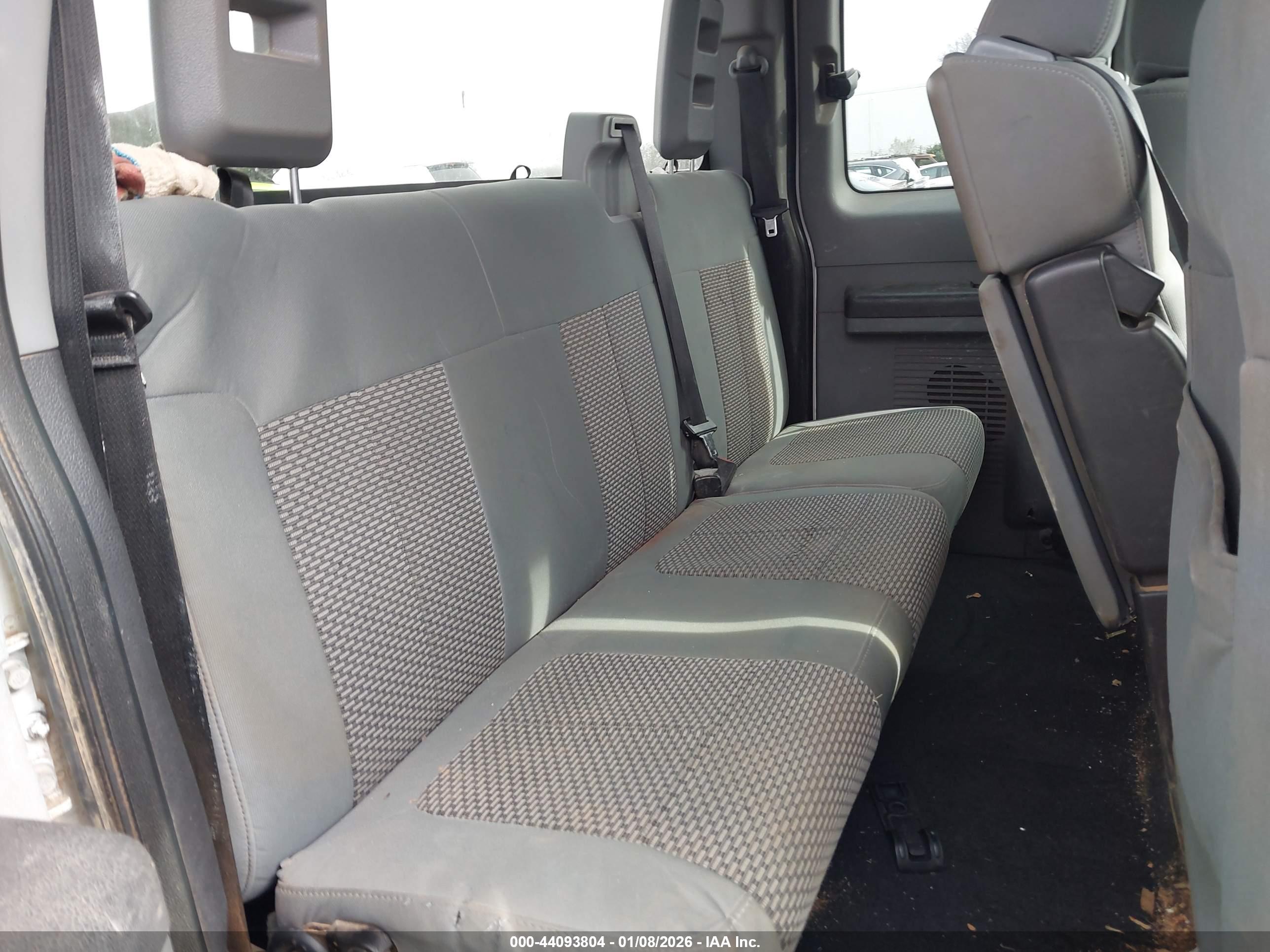FORD F-250 image 8