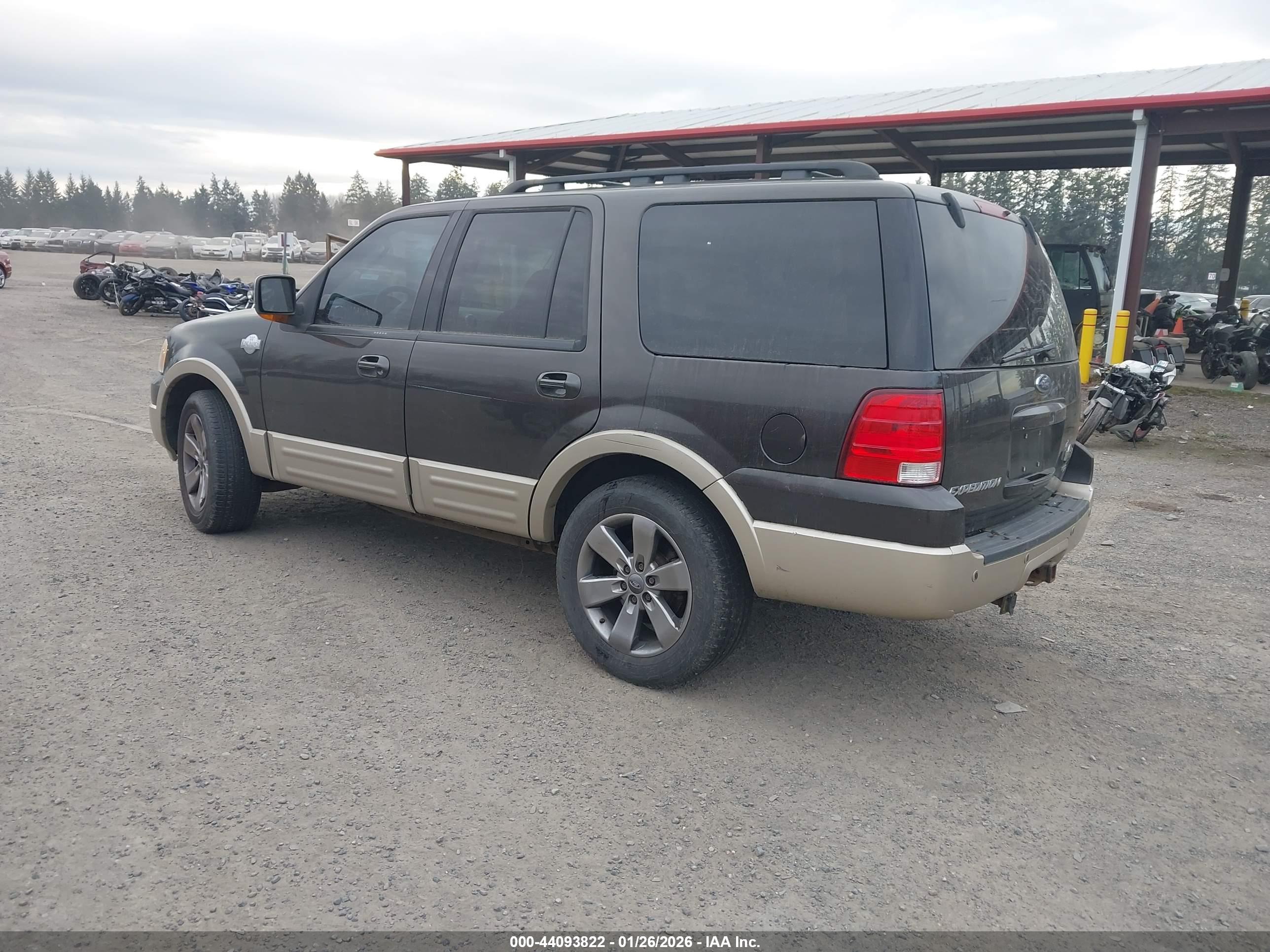 FORD EXPEDITION image 3