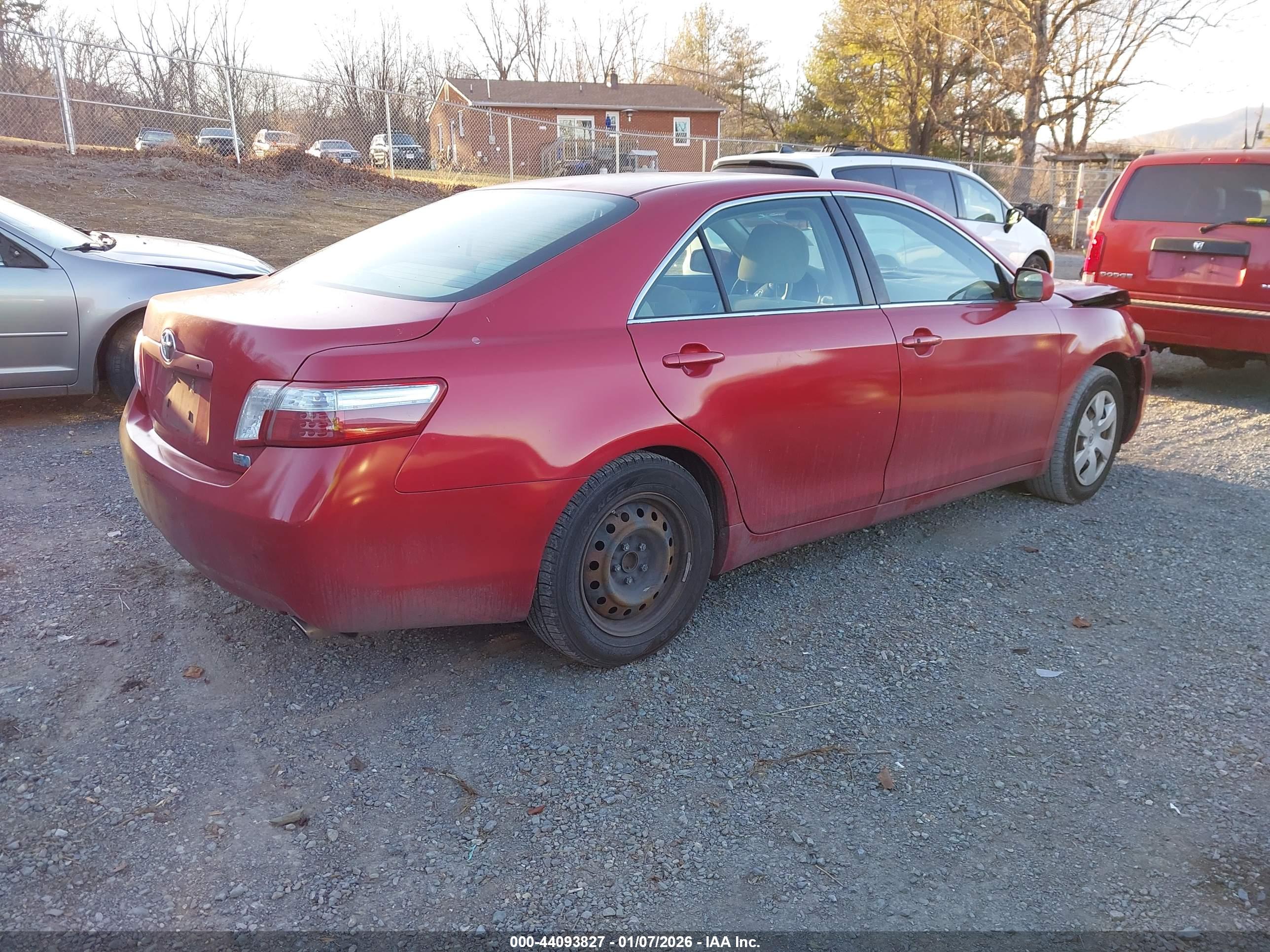 TOYOTA CAMRY image 4
