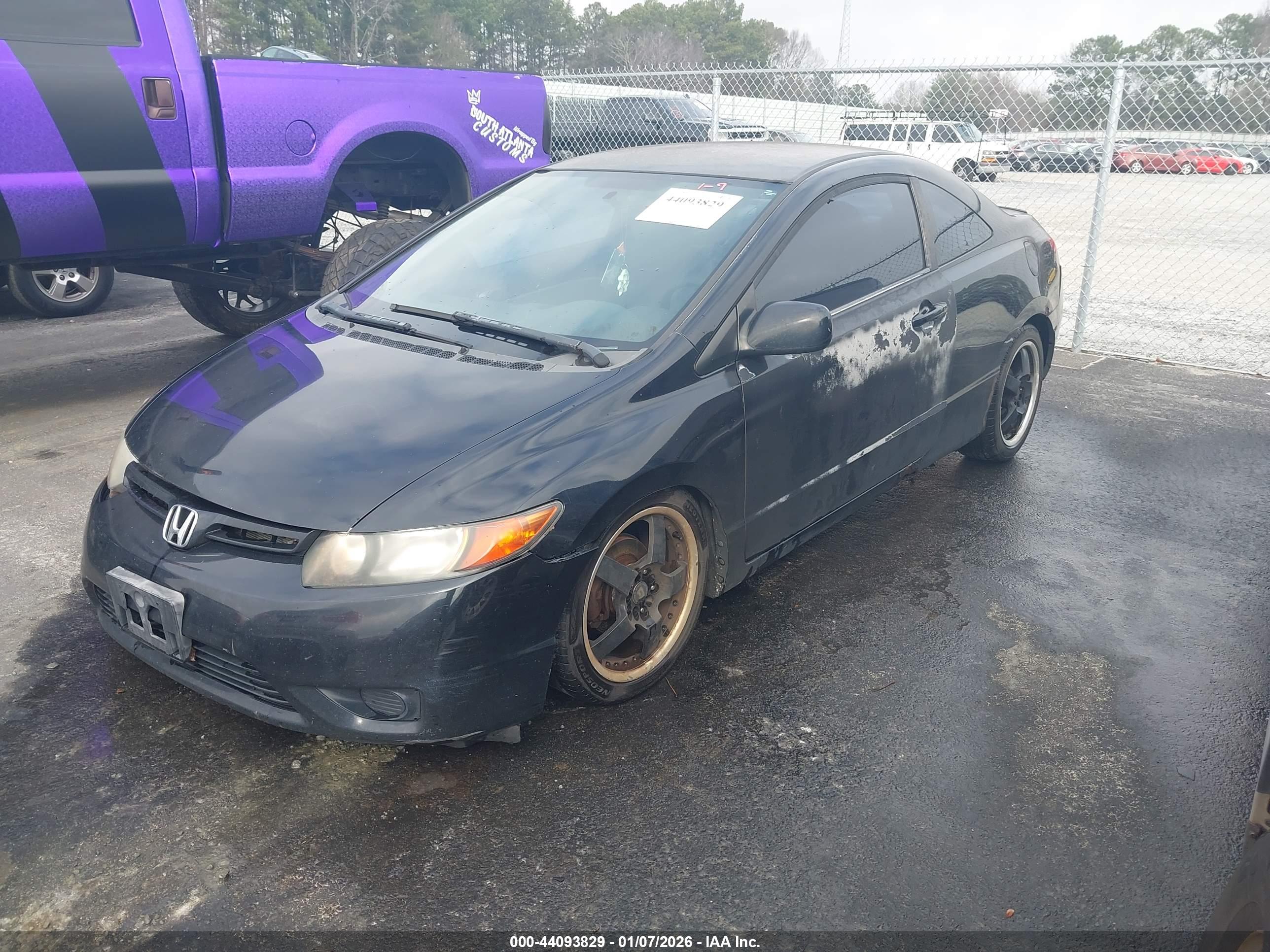 HONDA CIVIC image 2