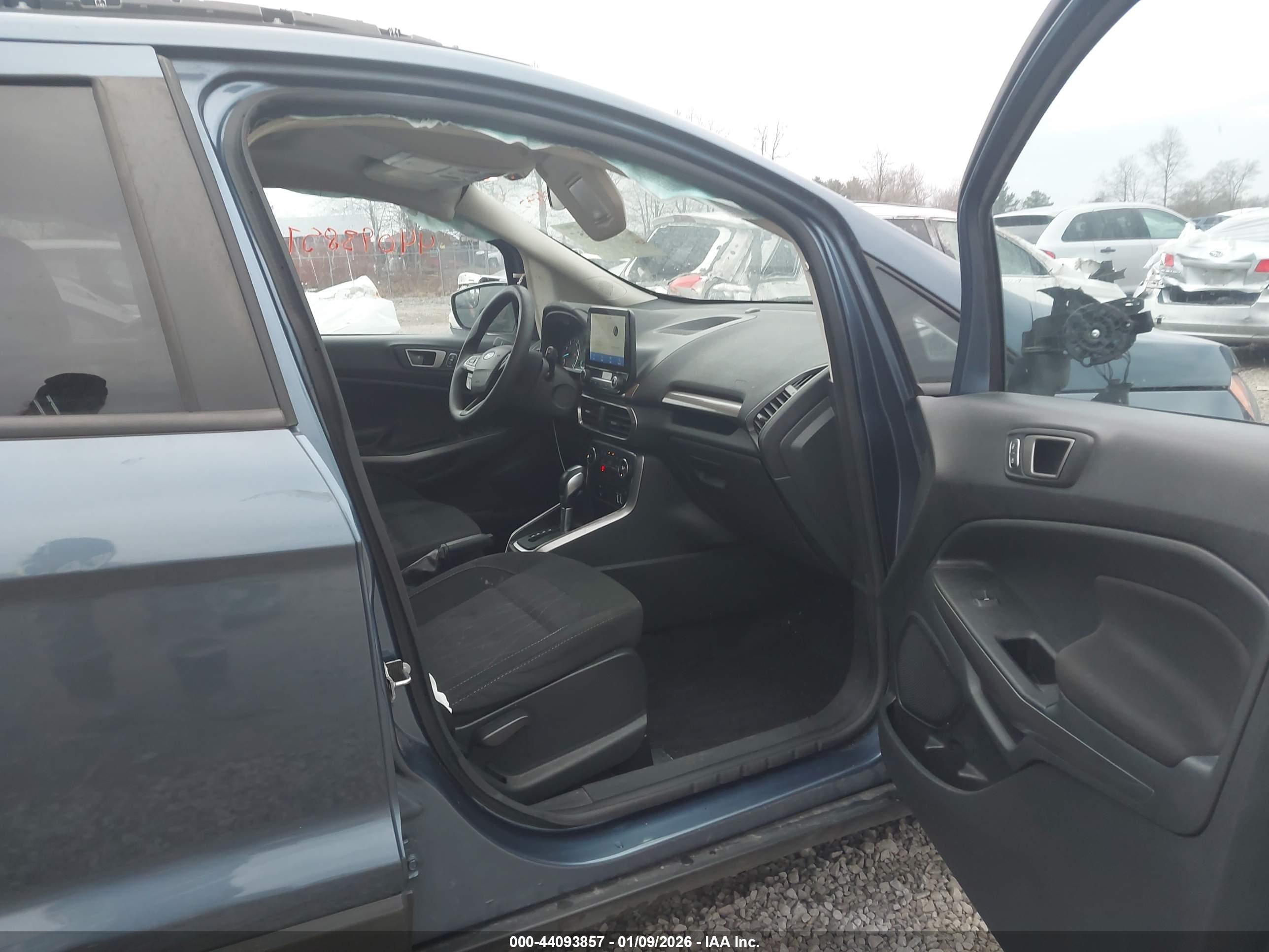 FORD ECOSPORT image 5