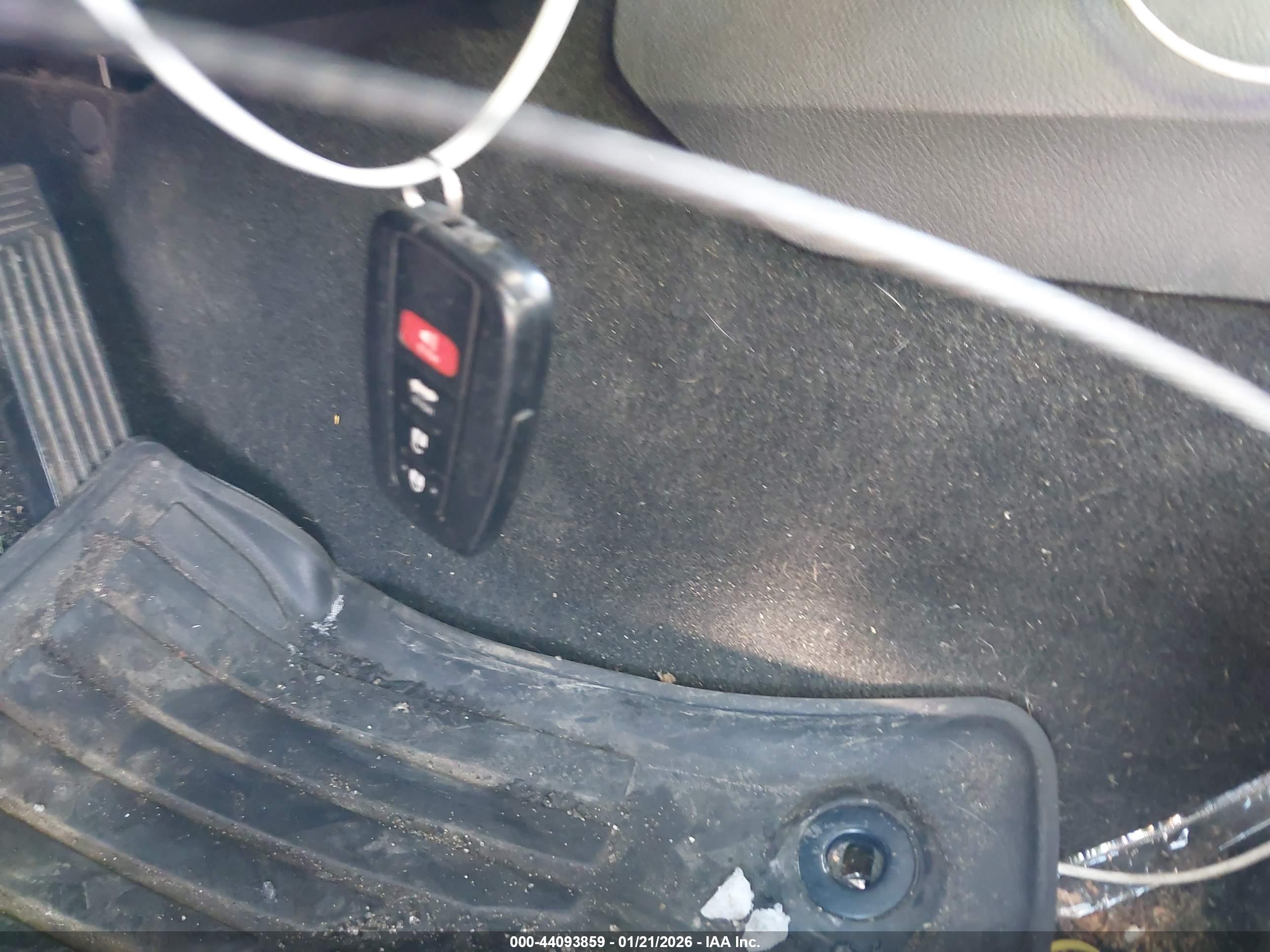 TOYOTA CAMRY image 11