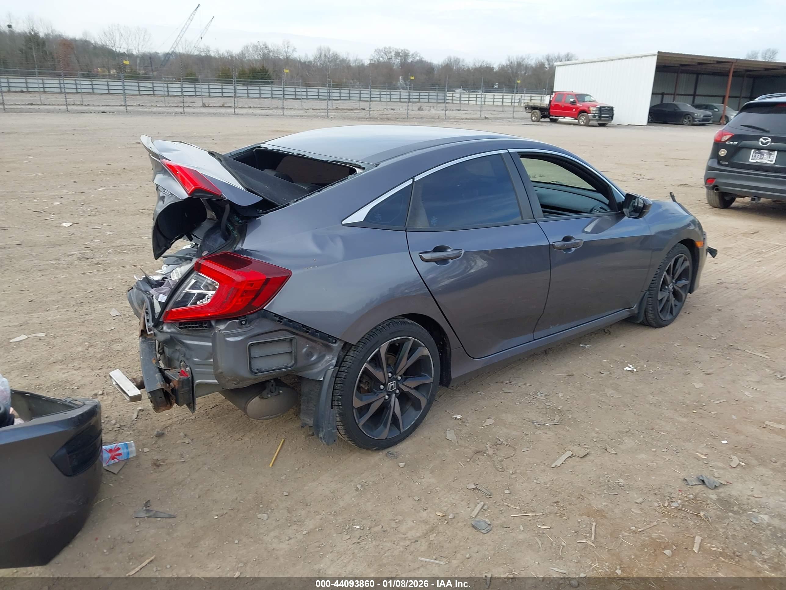 HONDA CIVIC image 4