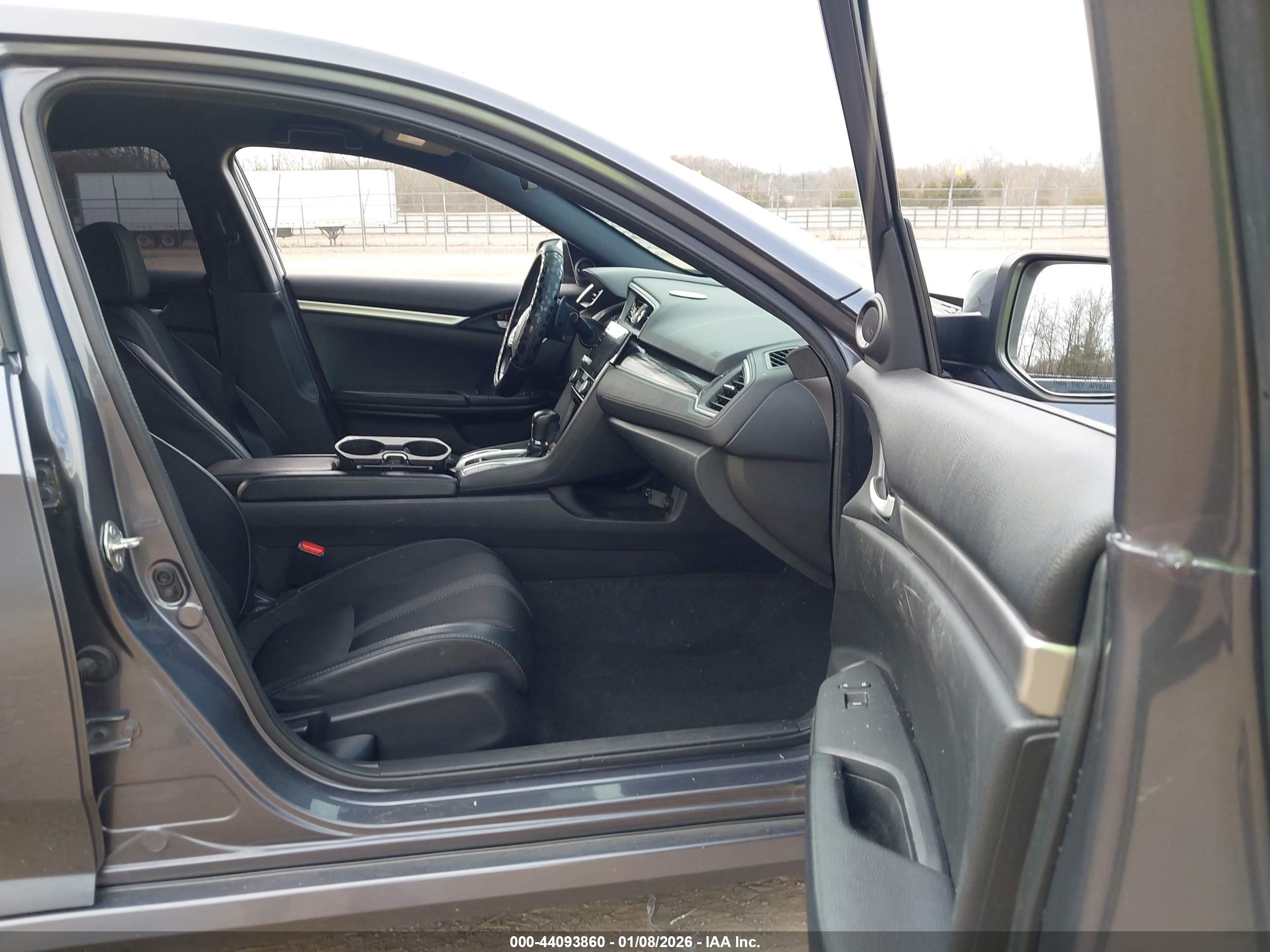 HONDA CIVIC image 5