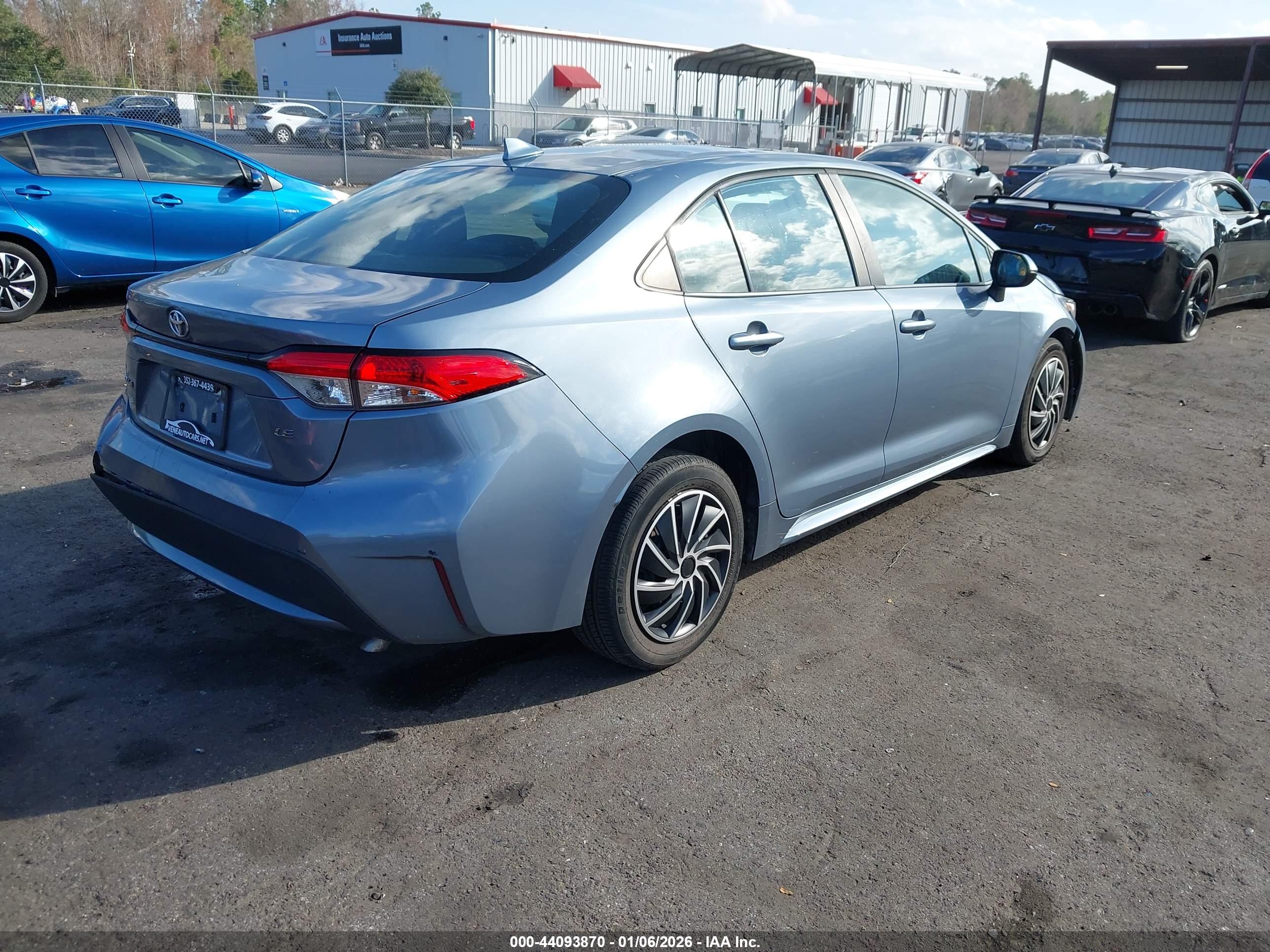 TOYOTA COROLLA image 4