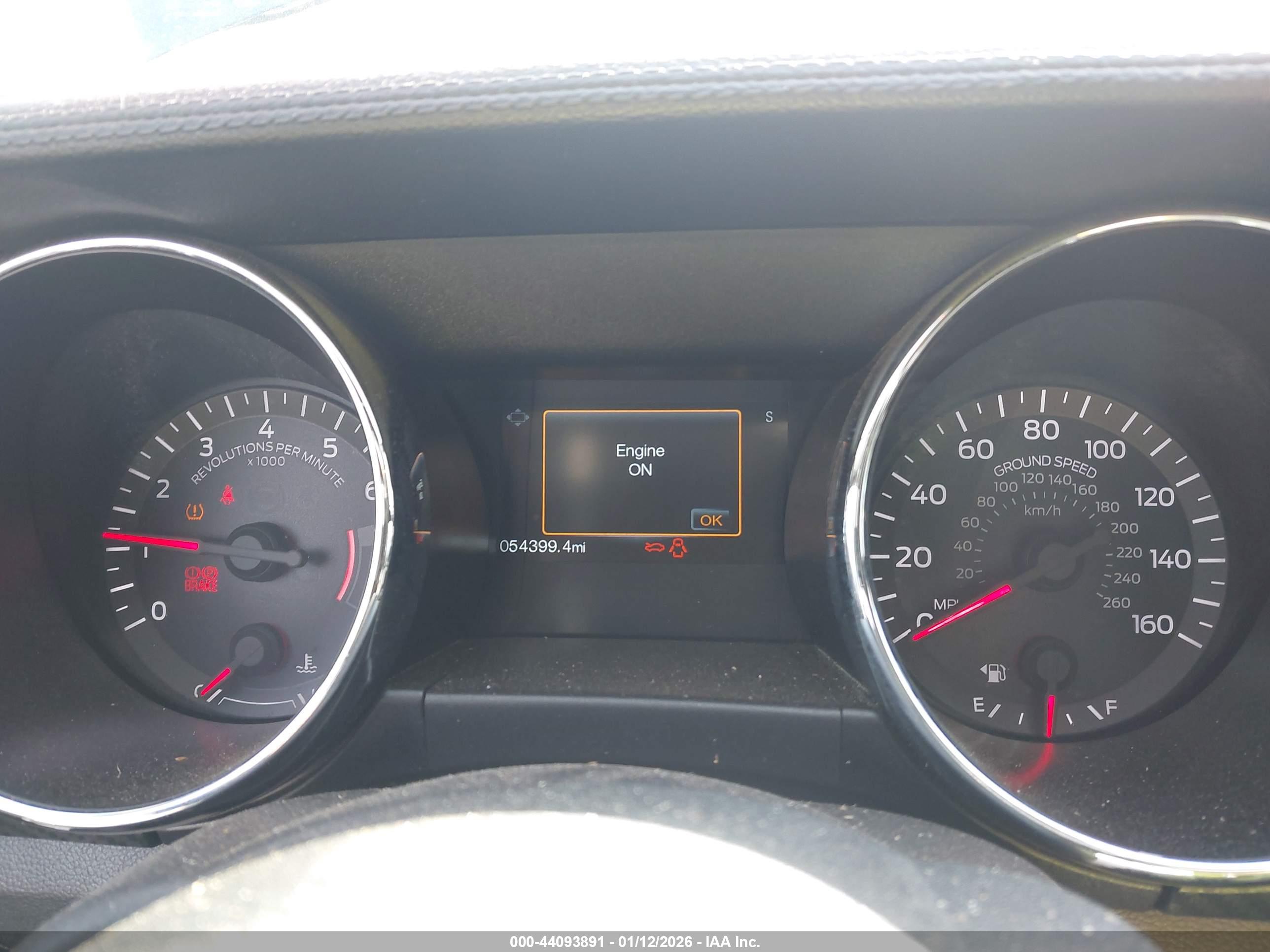FORD MUSTANG image 7