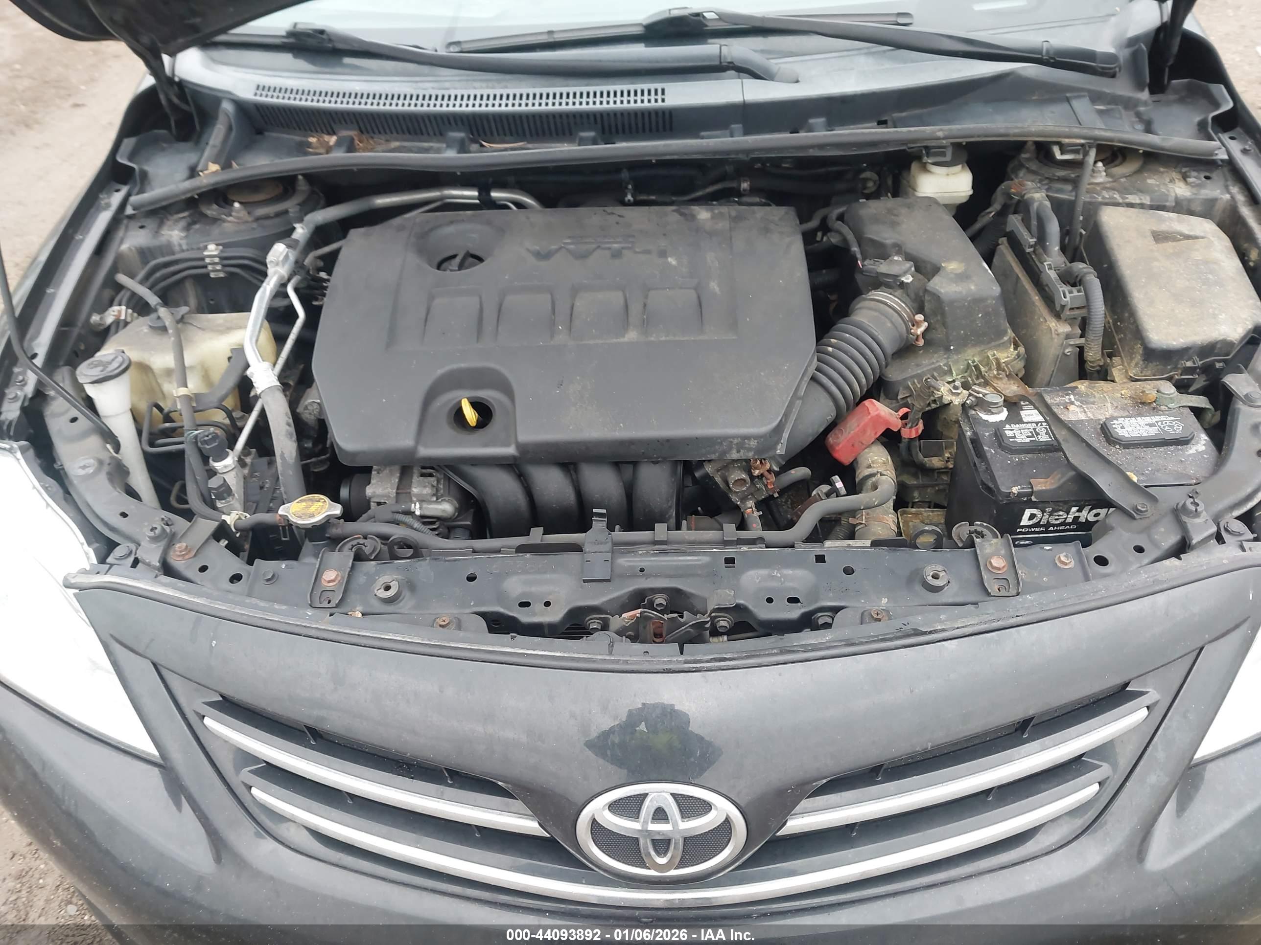 TOYOTA COROLLA image 10