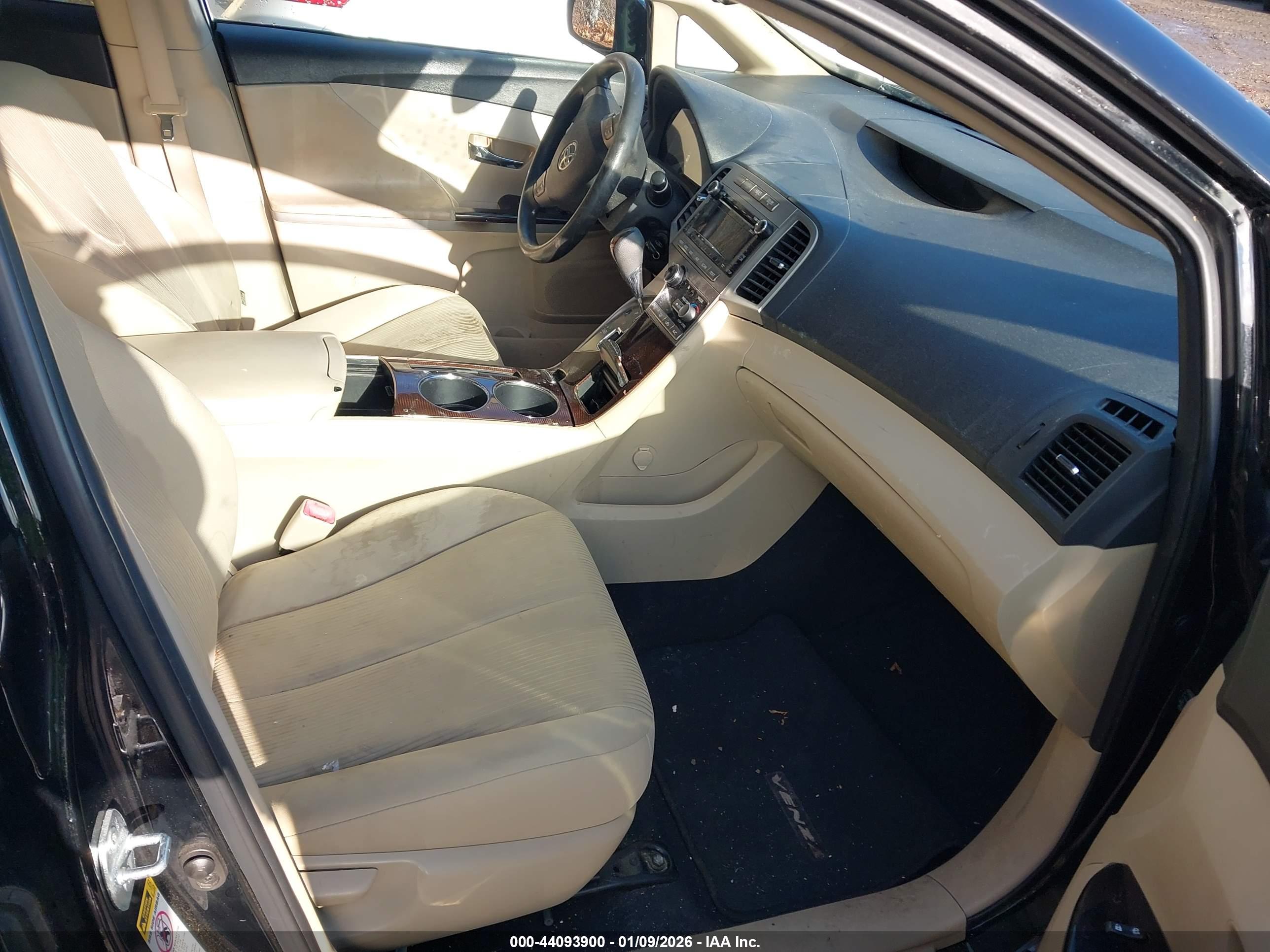 TOYOTA VENZA image 5