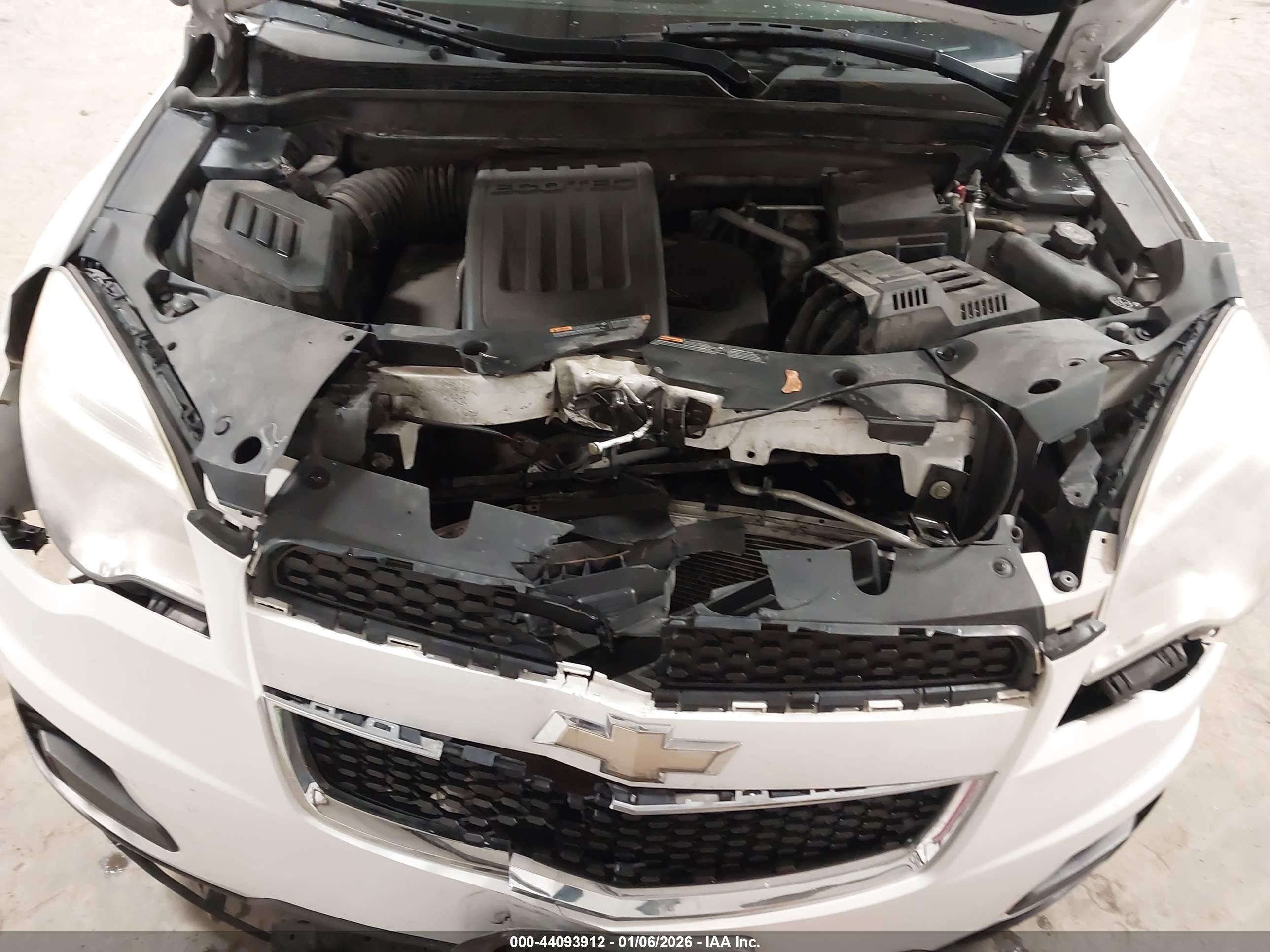 CHEVROLET EQUINOX image 10