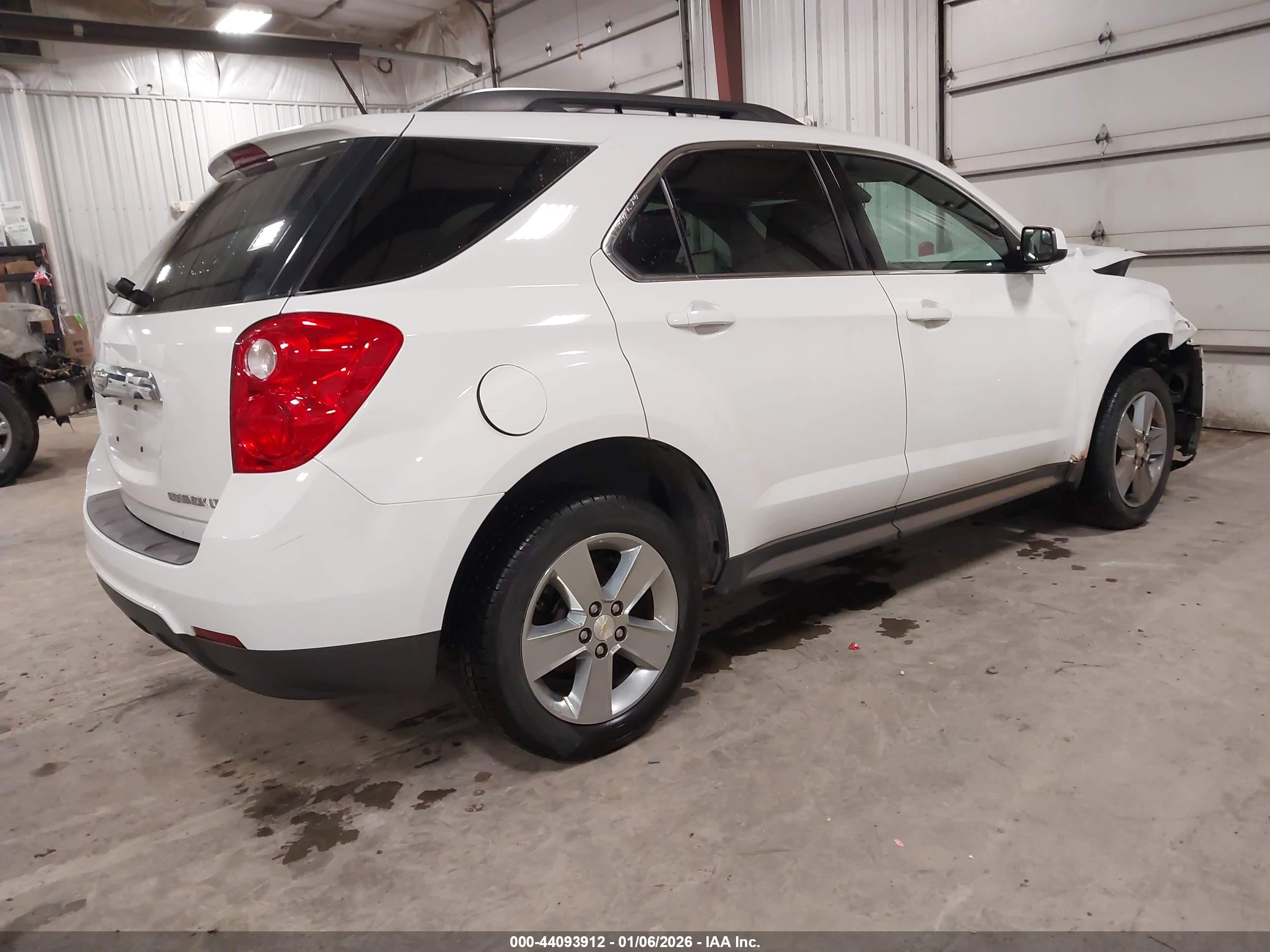 CHEVROLET EQUINOX image 4