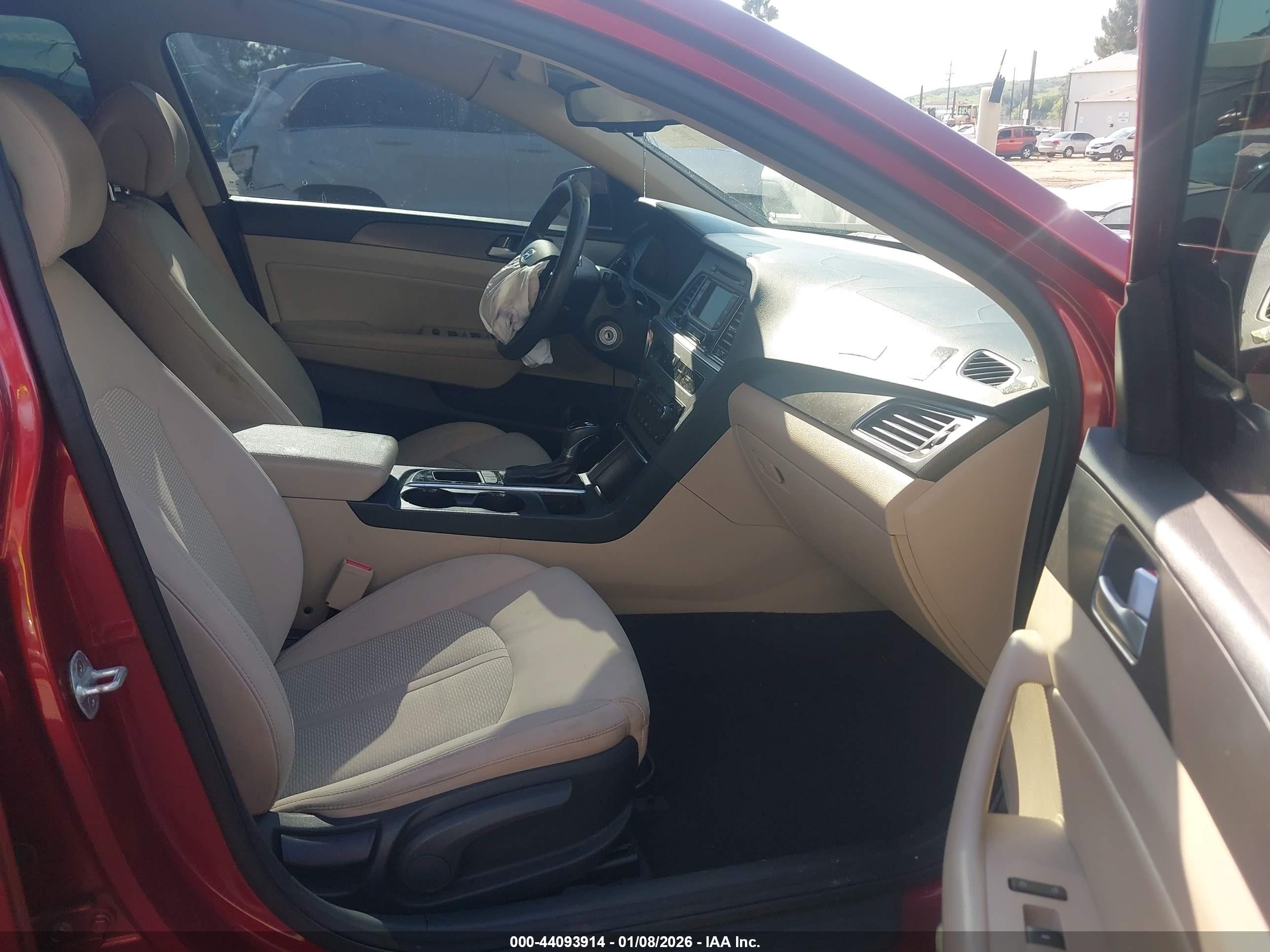 HYUNDAI SONATA image 5