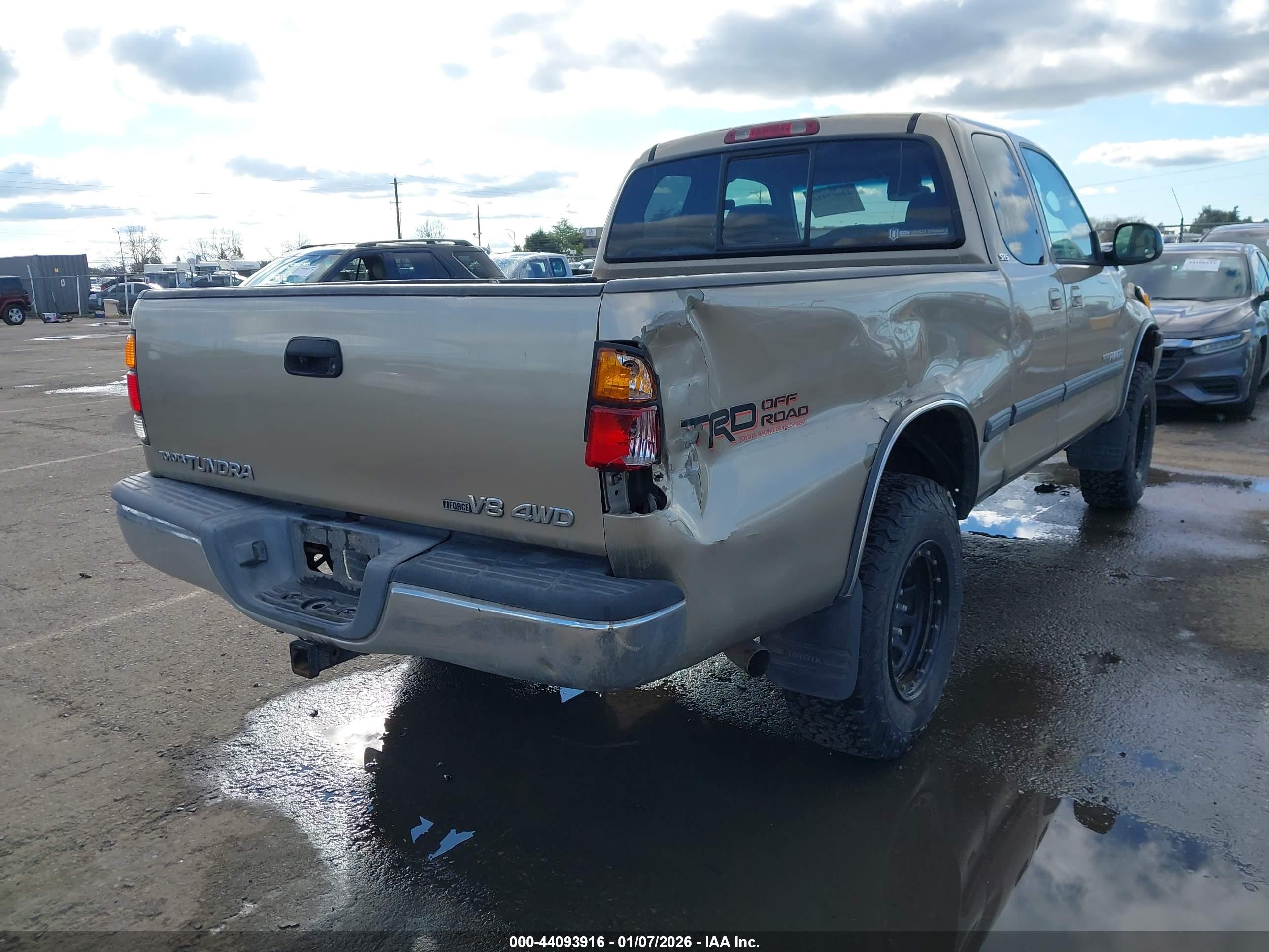 TOYOTA TUNDRA image 4