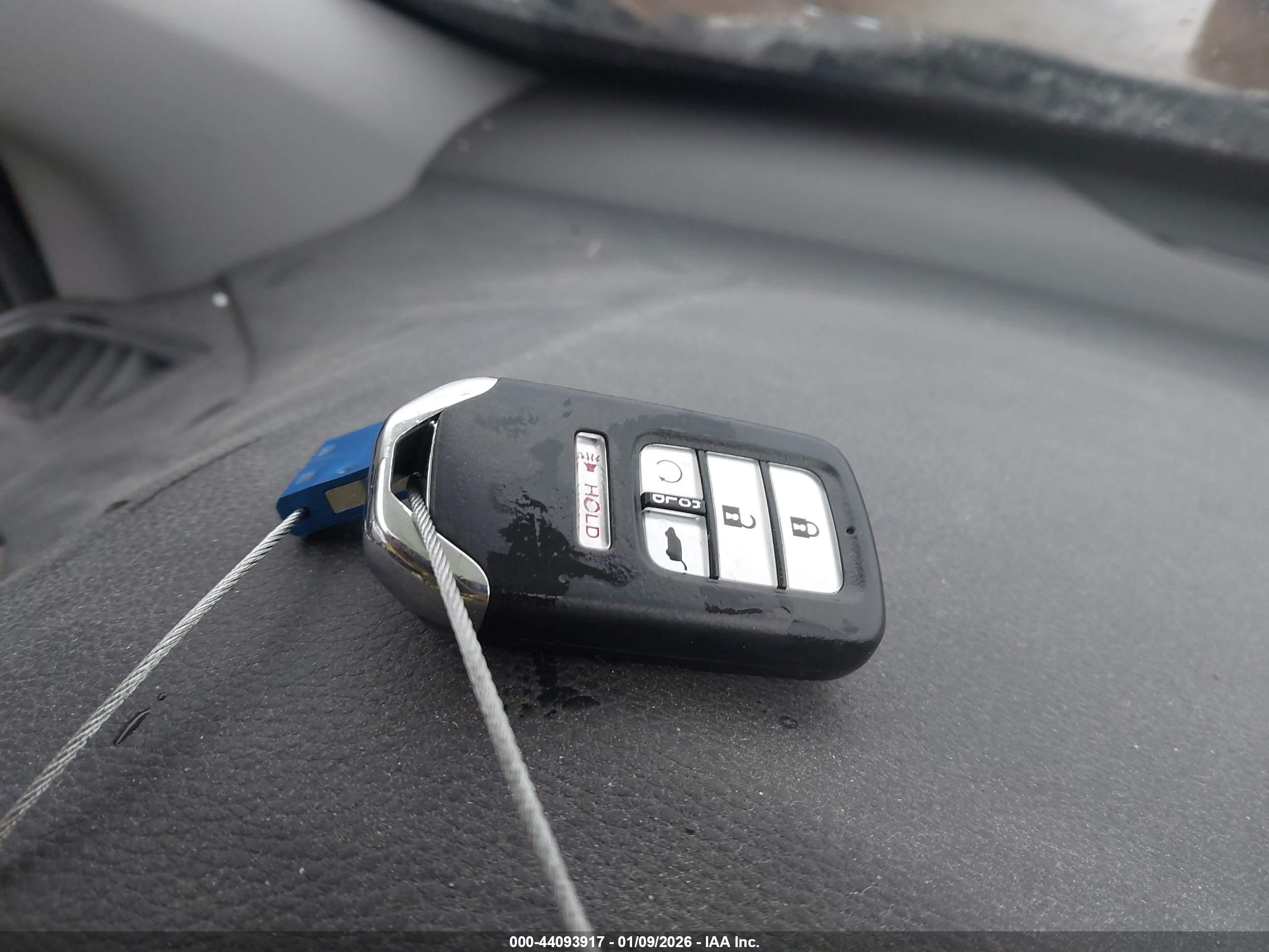 HONDA CR-V image 11