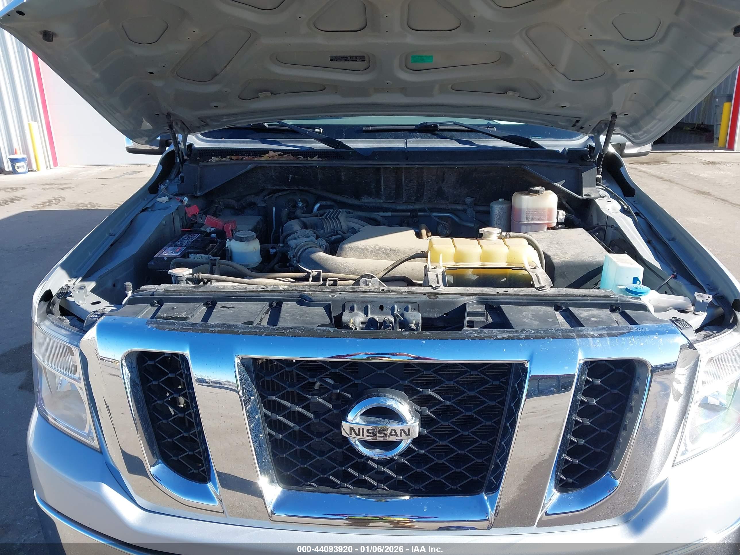 NISSAN NV image 10