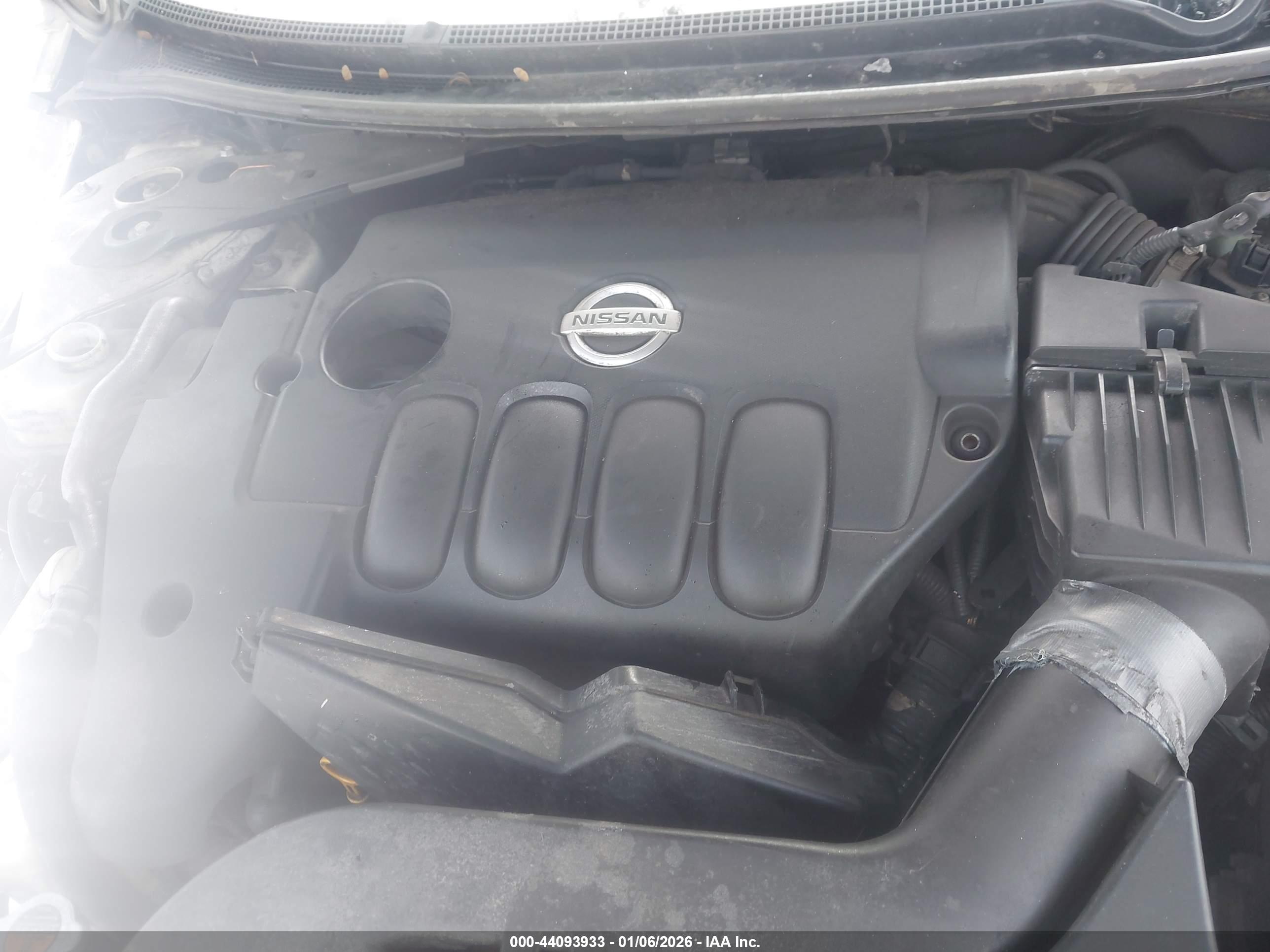 NISSAN ALTIMA image 10