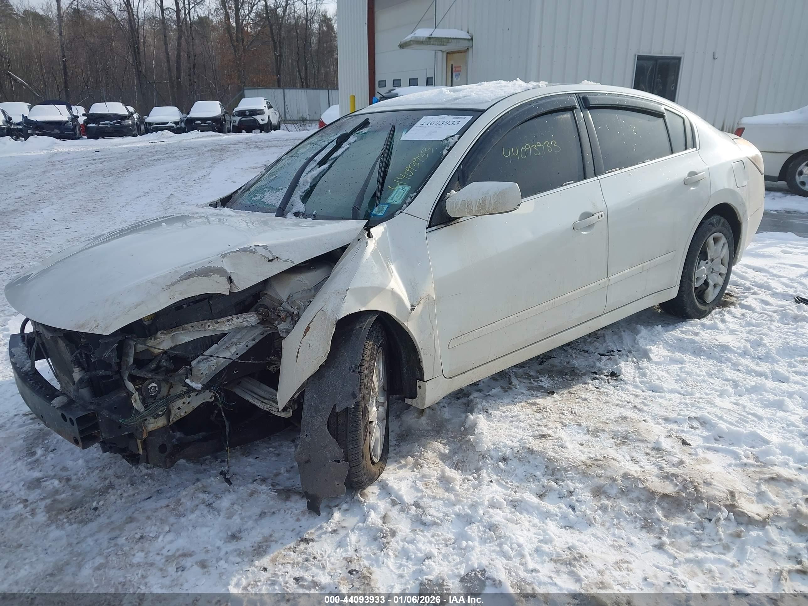 NISSAN ALTIMA image 2
