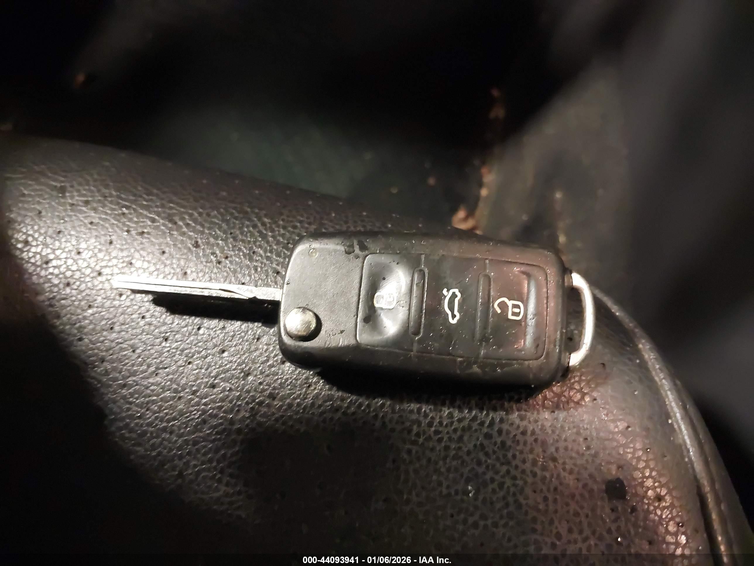 VOLKSWAGEN PASSAT image 11
