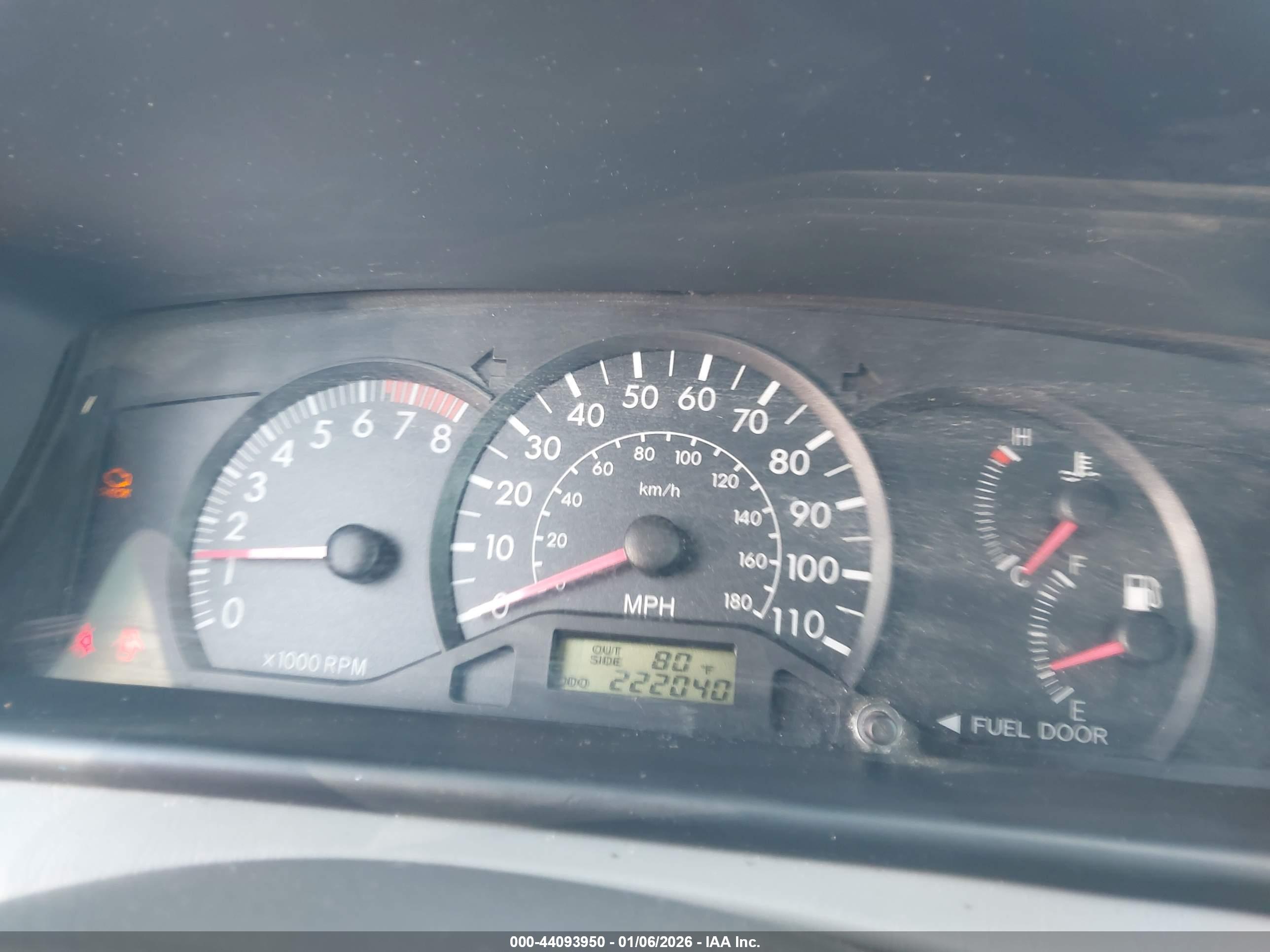 TOYOTA COROLLA image 7