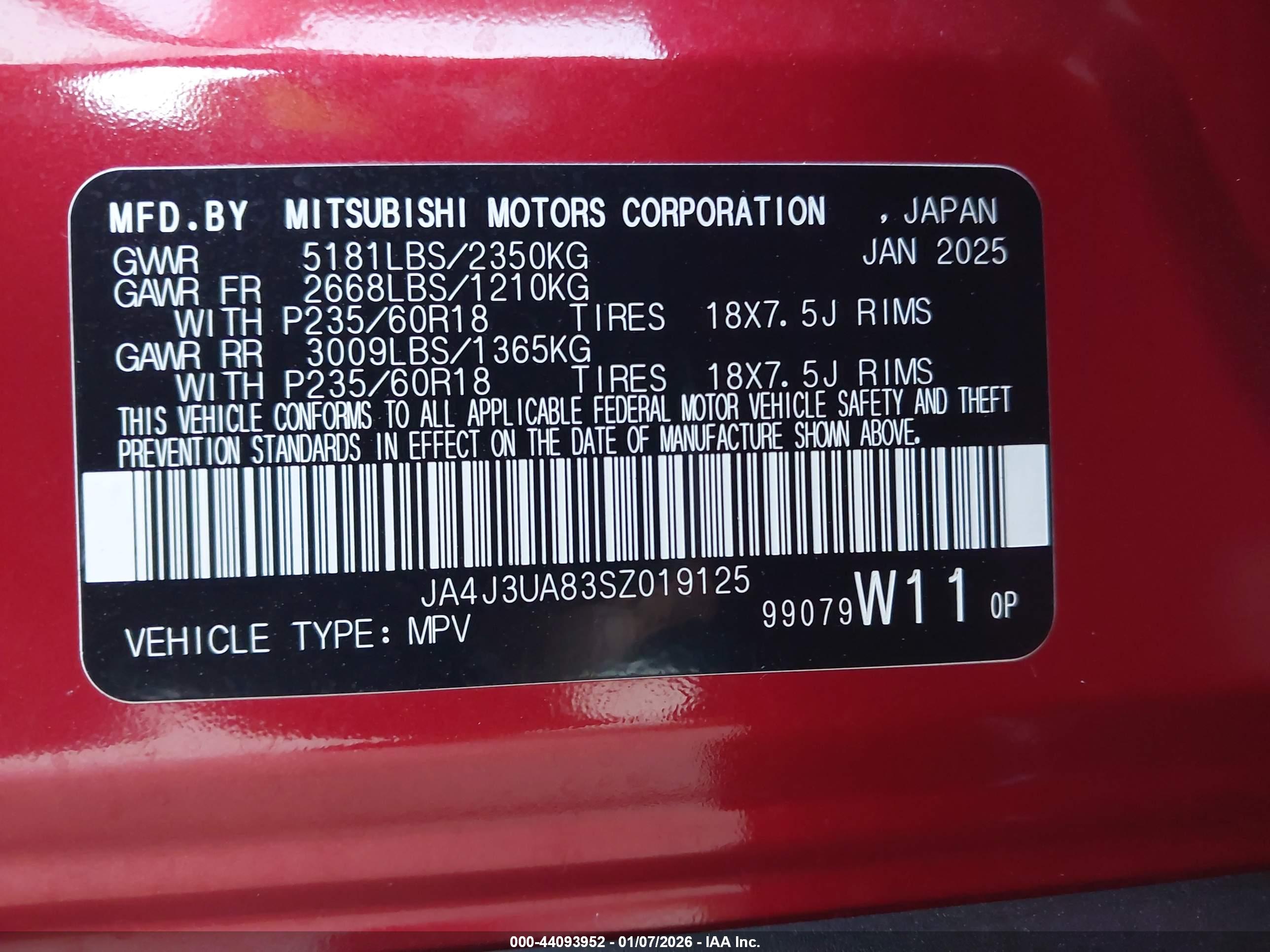 MITSUBISHI OUTLANDER image 9