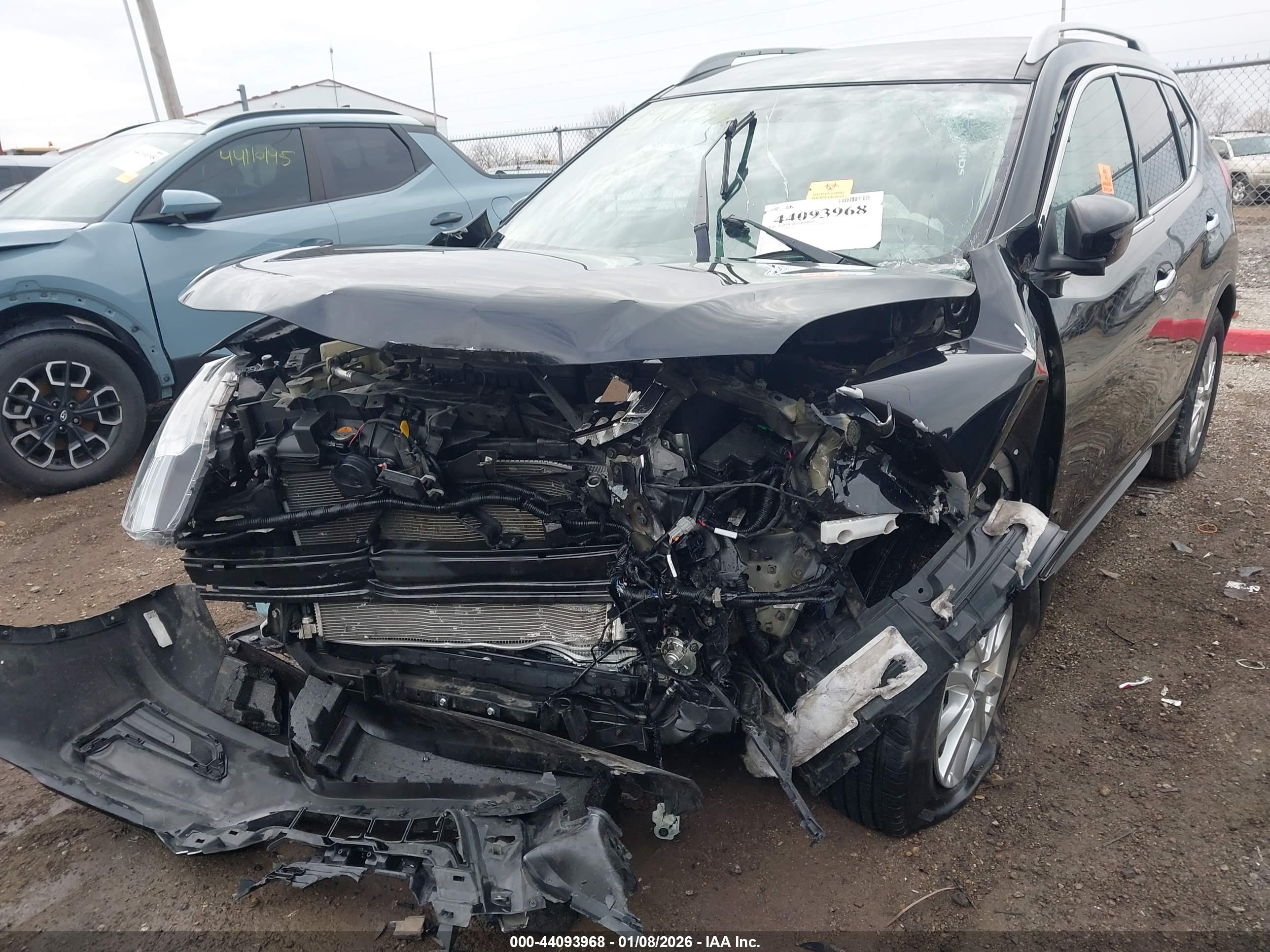 NISSAN ROGUE image 6