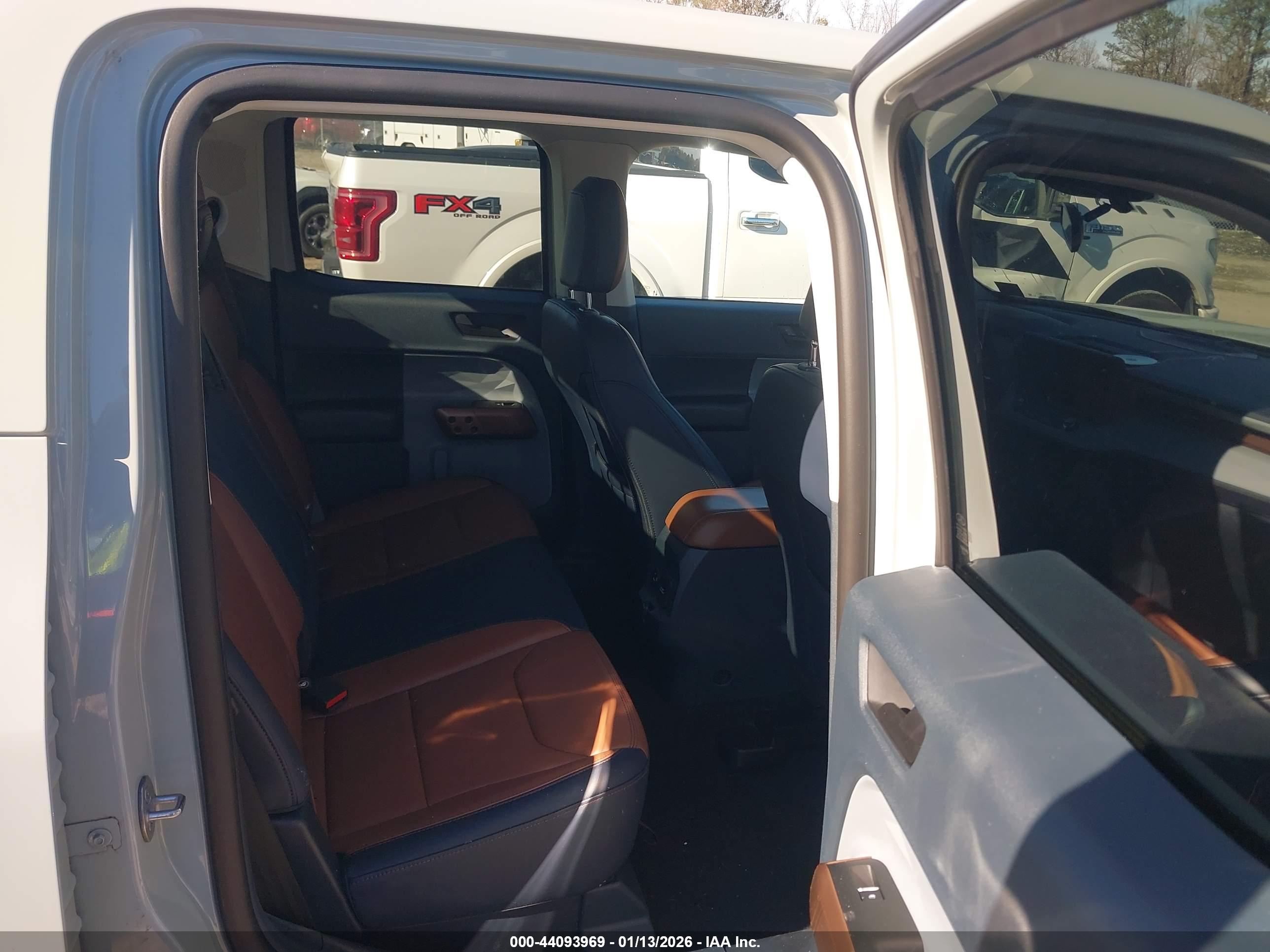 FORD MAVERICK image 8