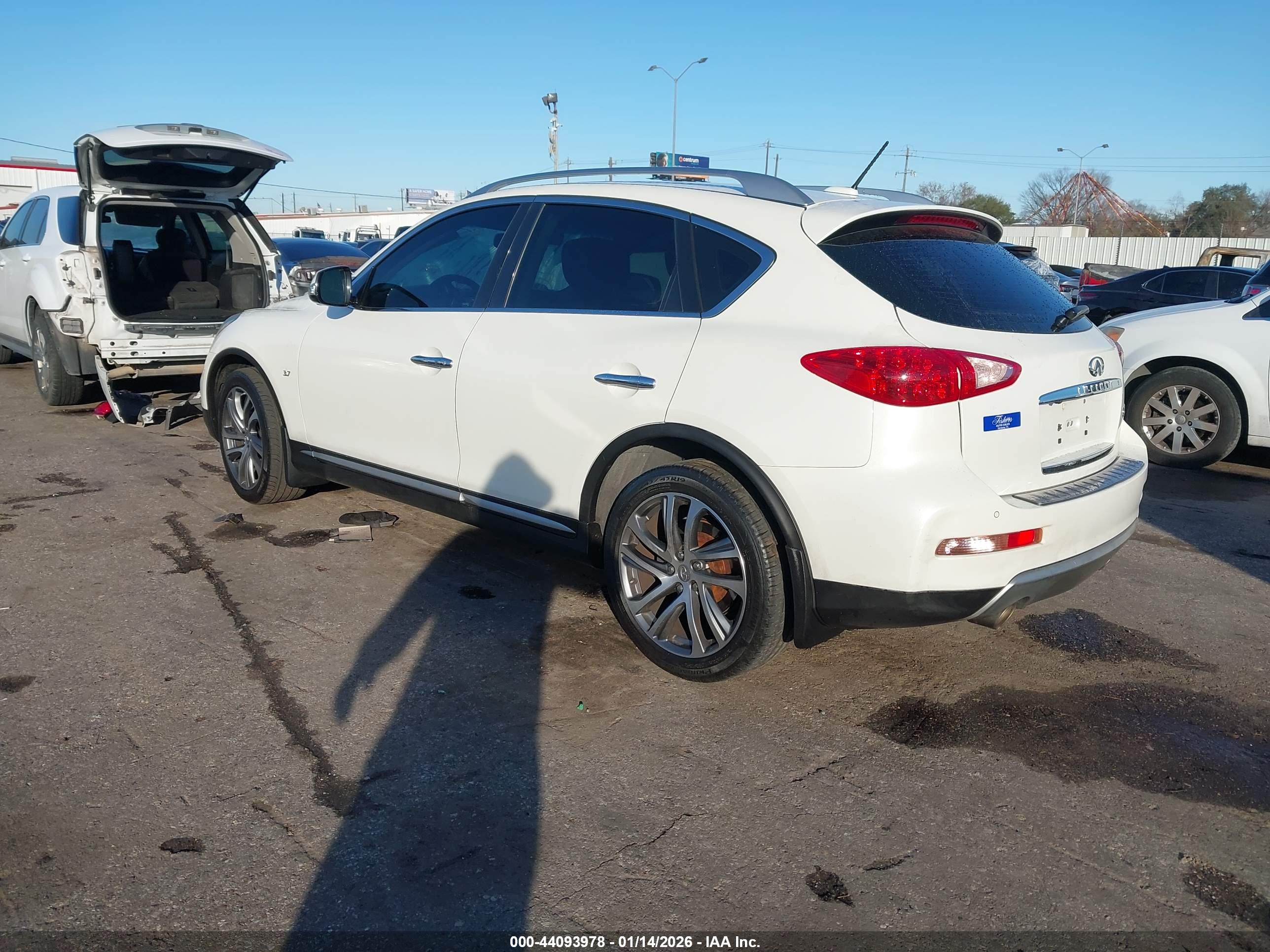 INFINITI QX50 image 3