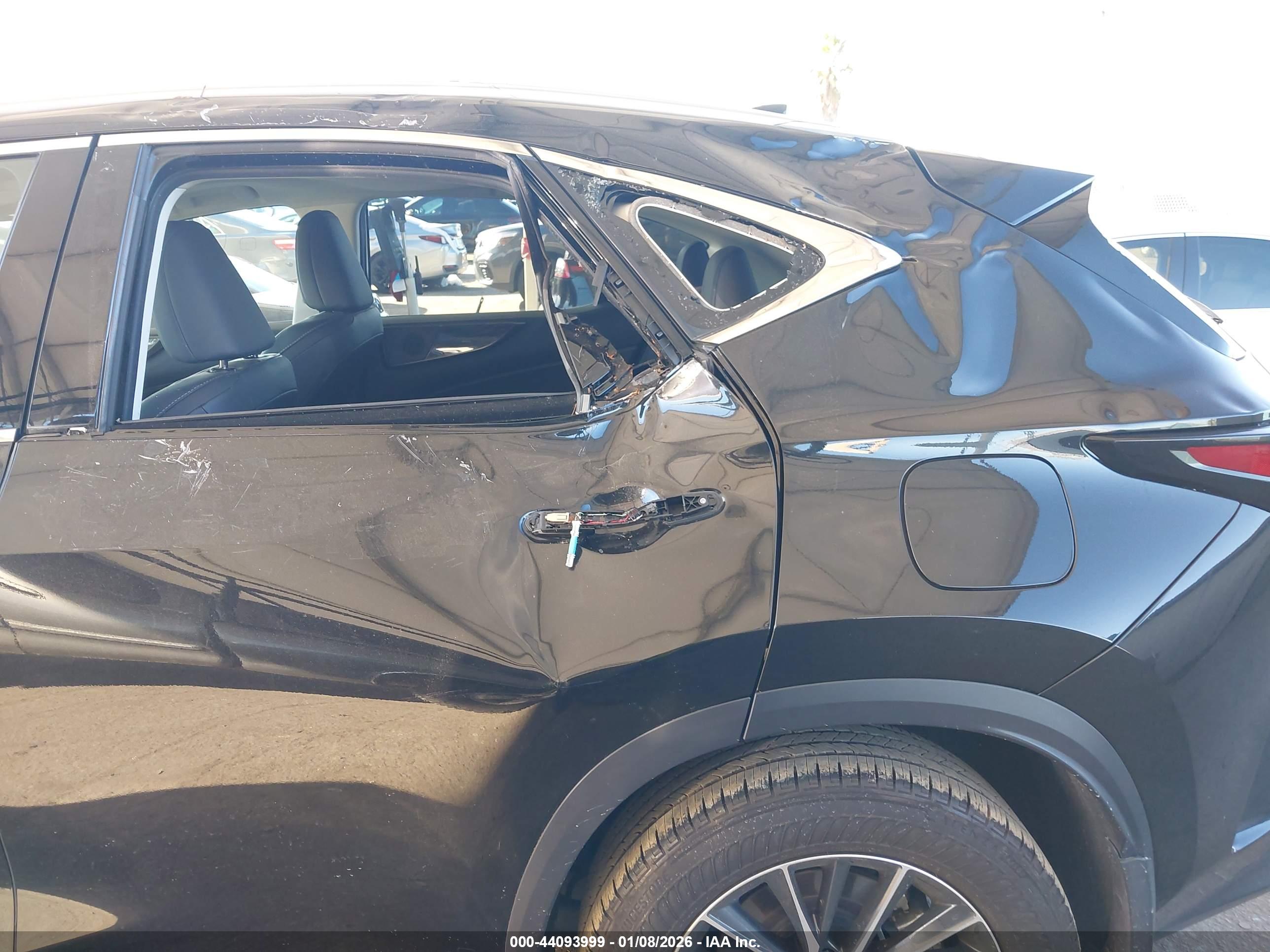LEXUS NX image 6