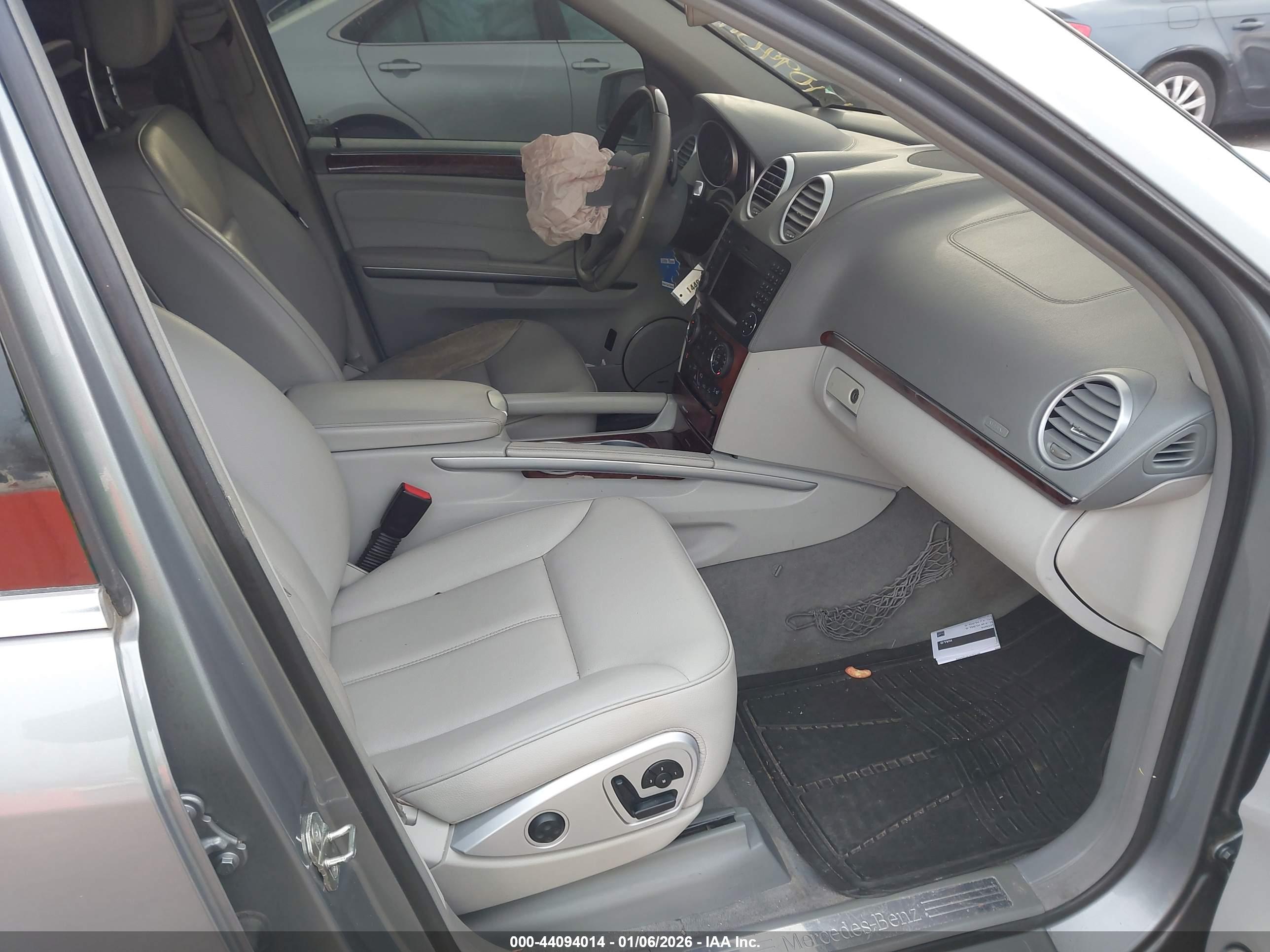 MERCEDES-BENZ GL image 5