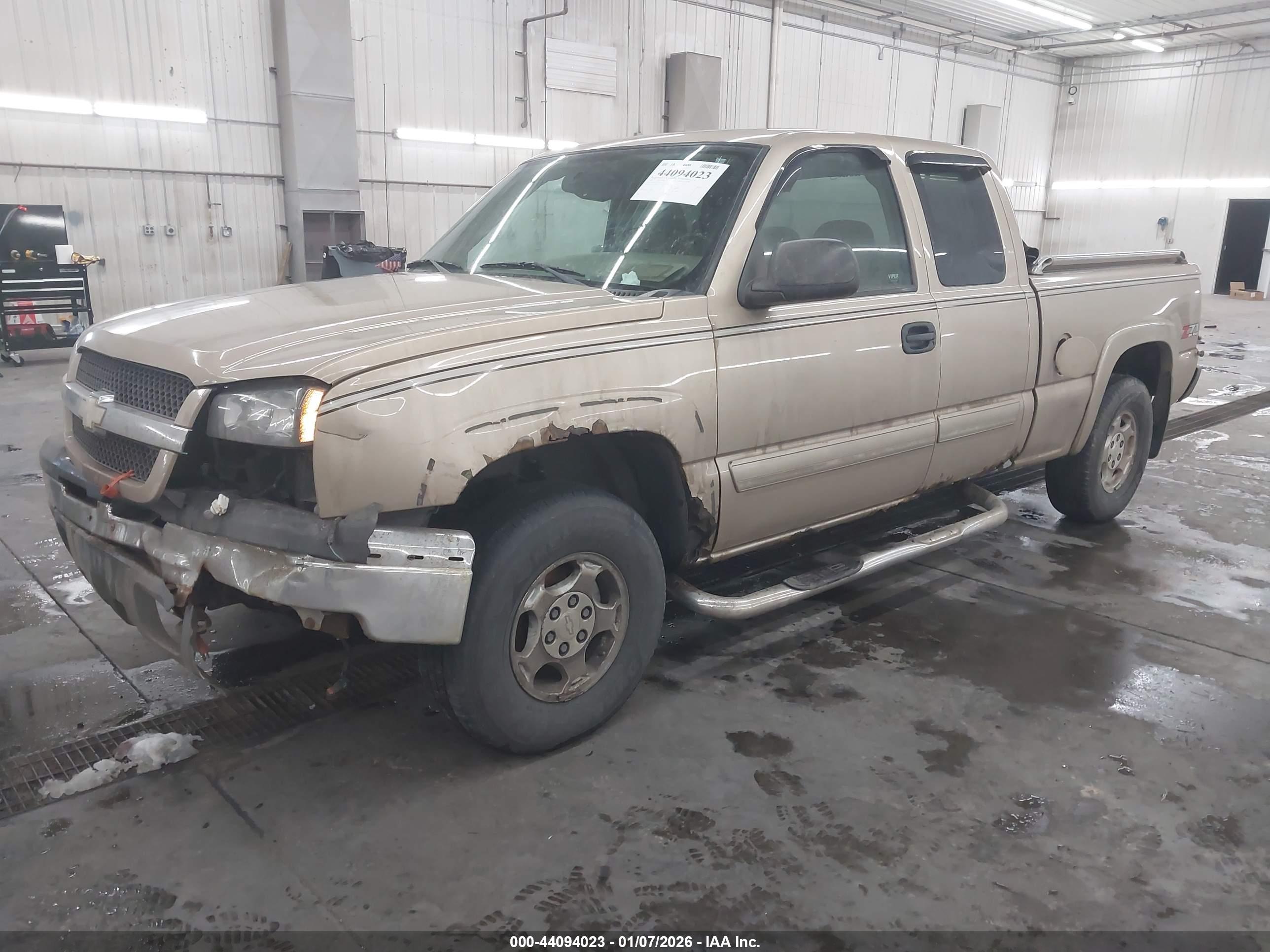 CHEVROLET SILVERADO image 2