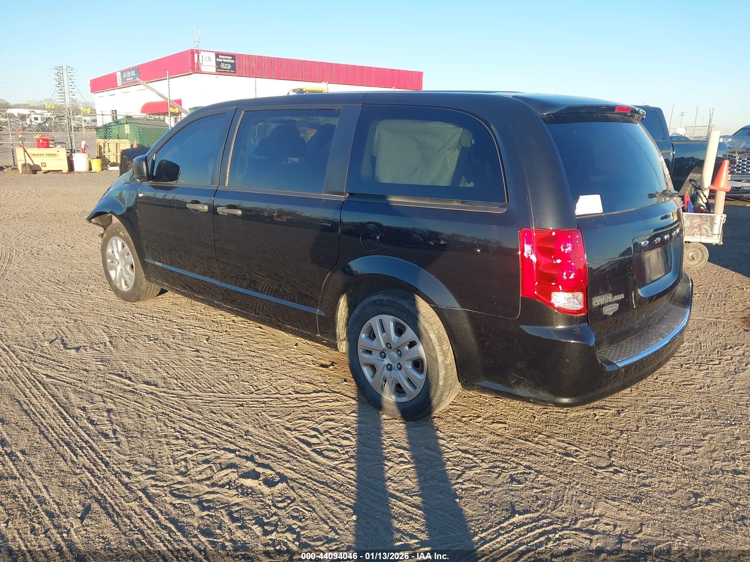 DODGE GRAND image 3