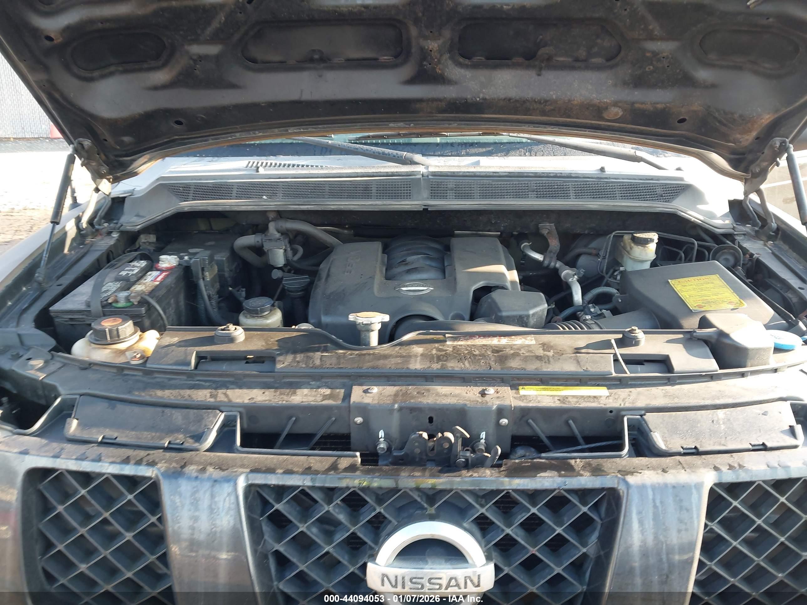 NISSAN TITAN image 10