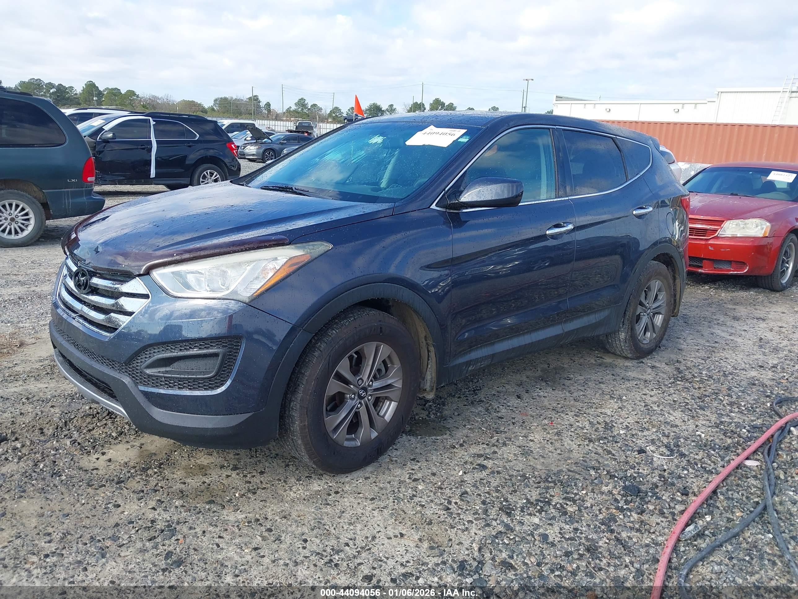 HYUNDAI SANTA image 2
