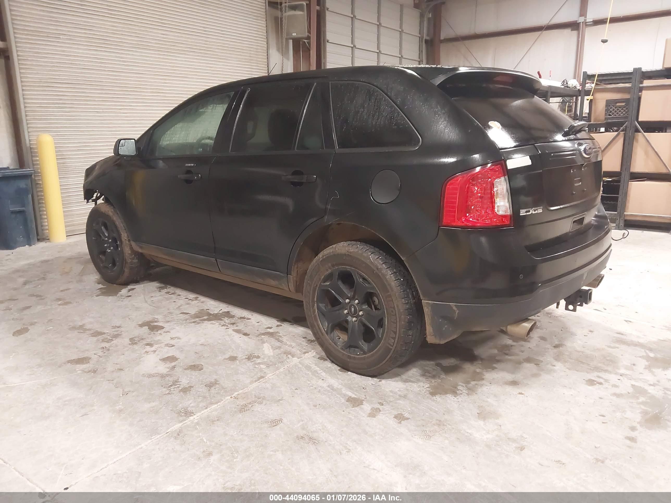 FORD EDGE image 3