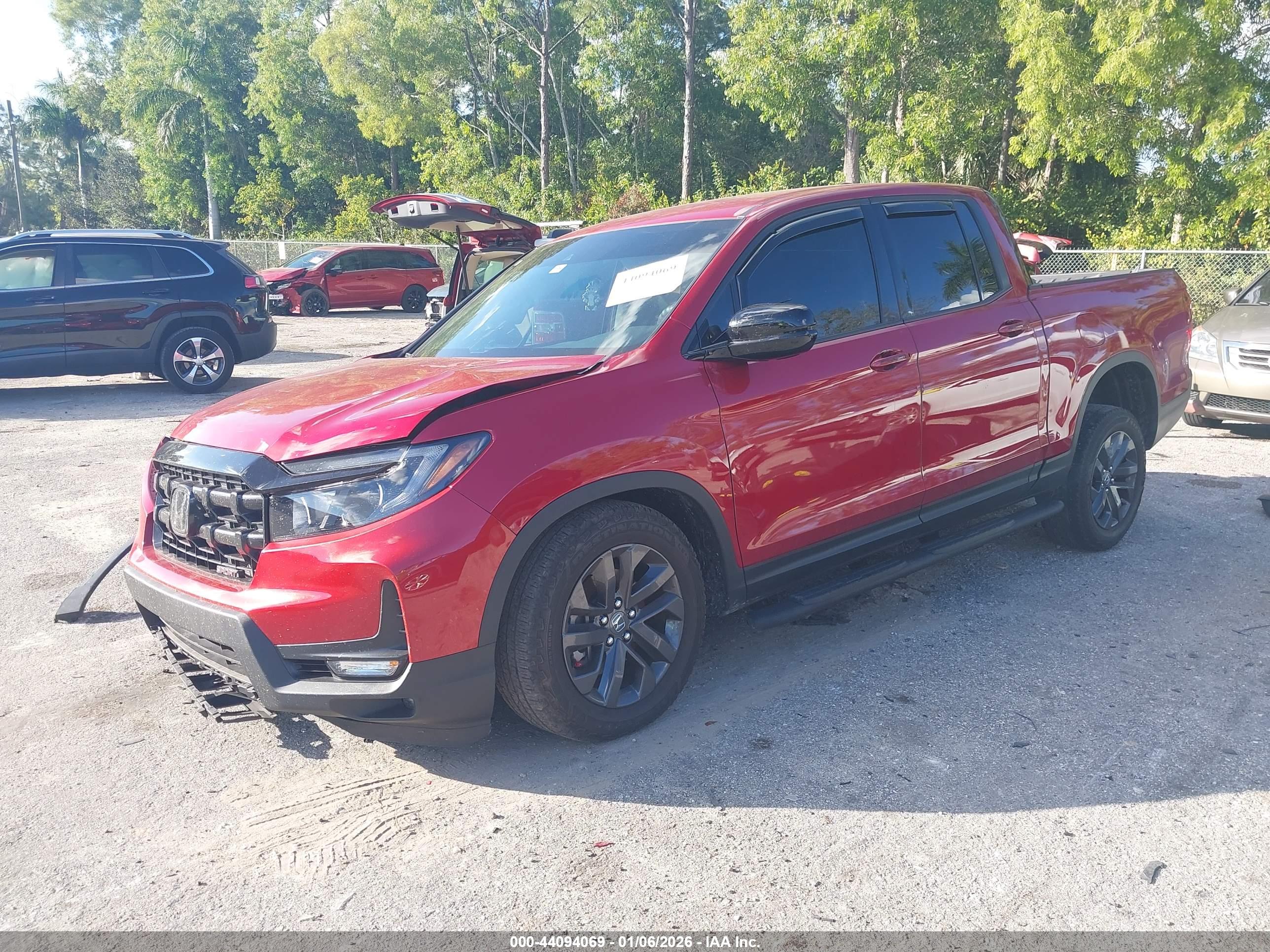 HONDA RIDGELINE image 2