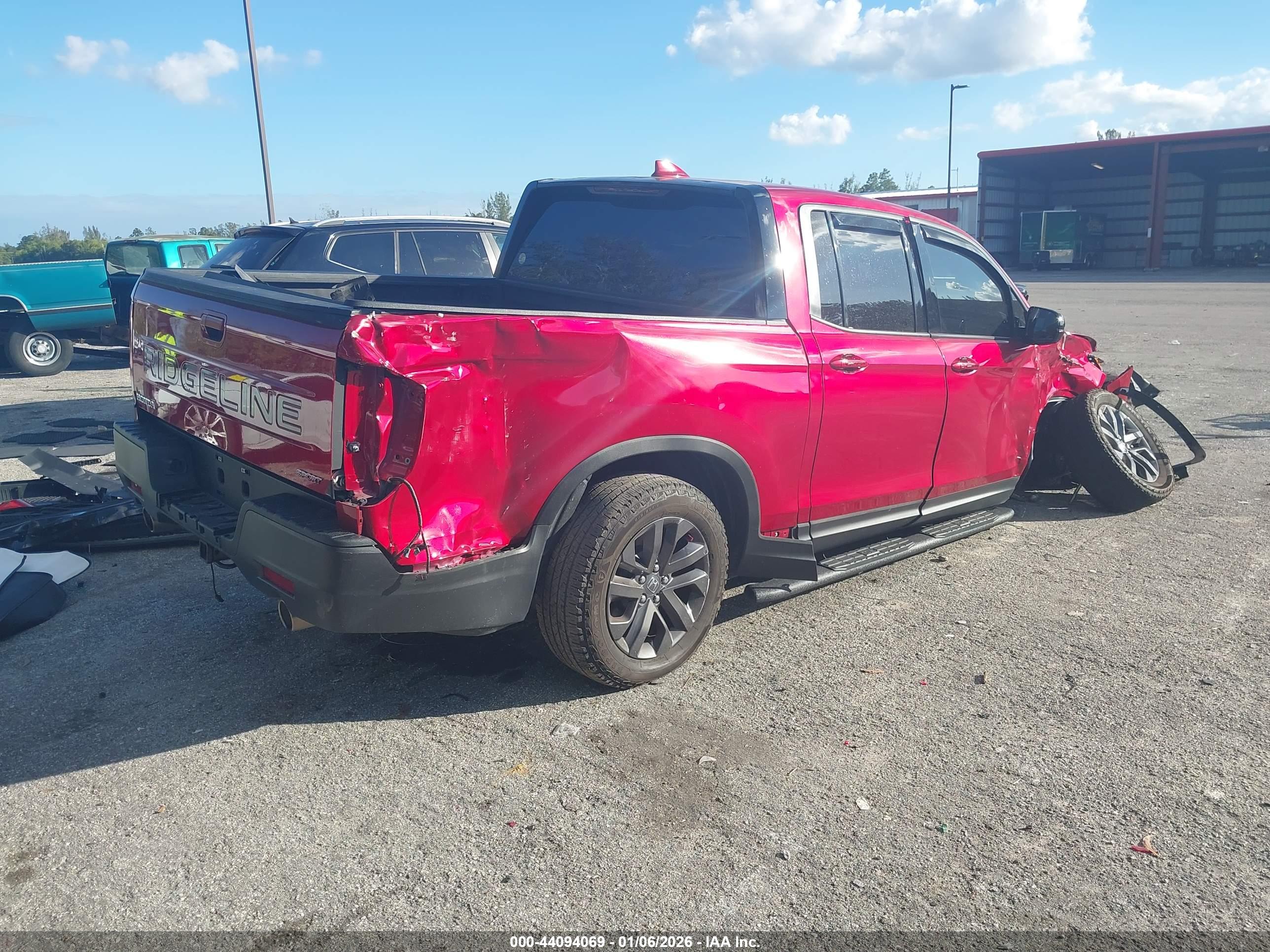HONDA RIDGELINE image 4