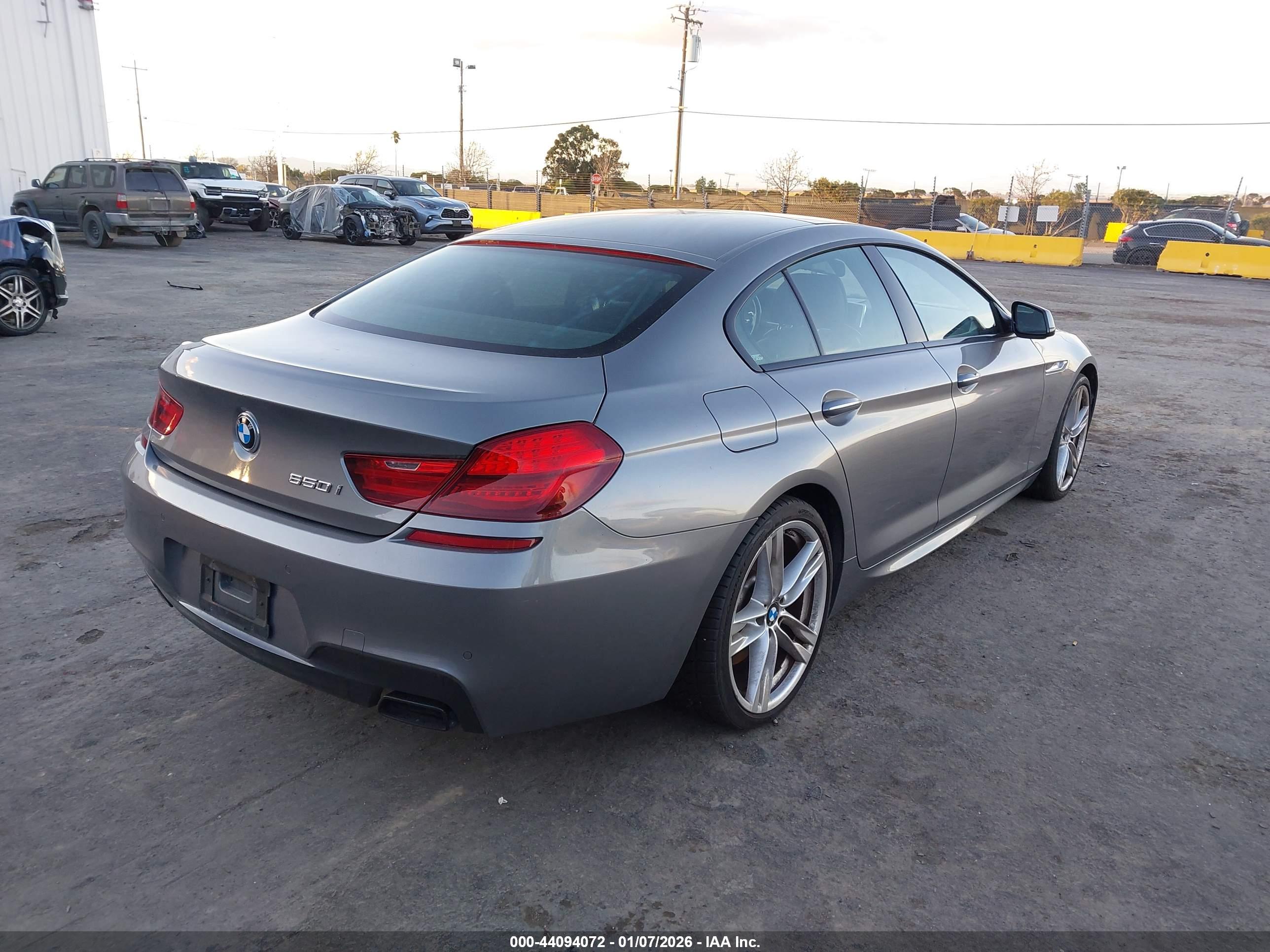 BMW 650I image 4