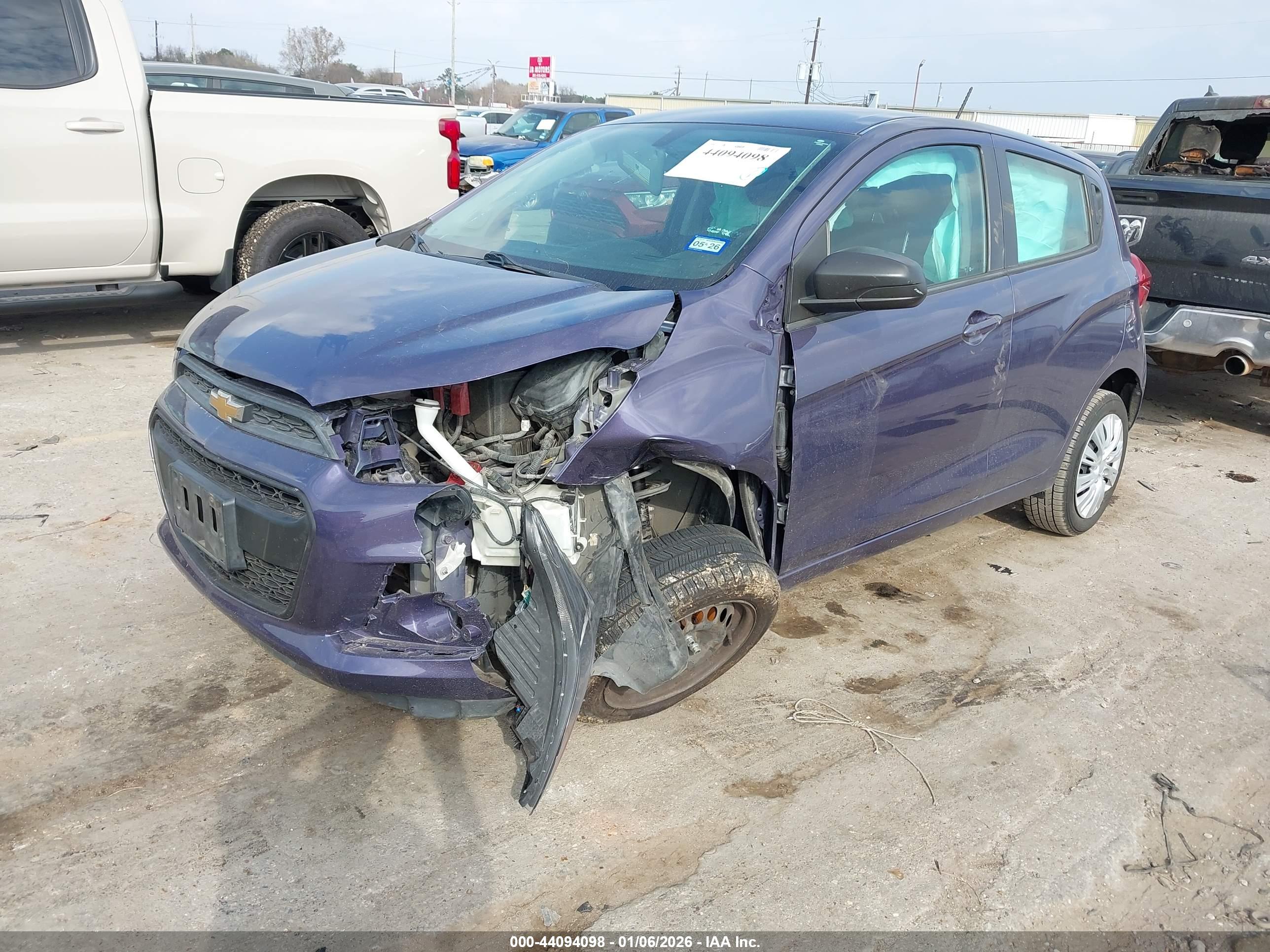 CHEVROLET SPARK image 2