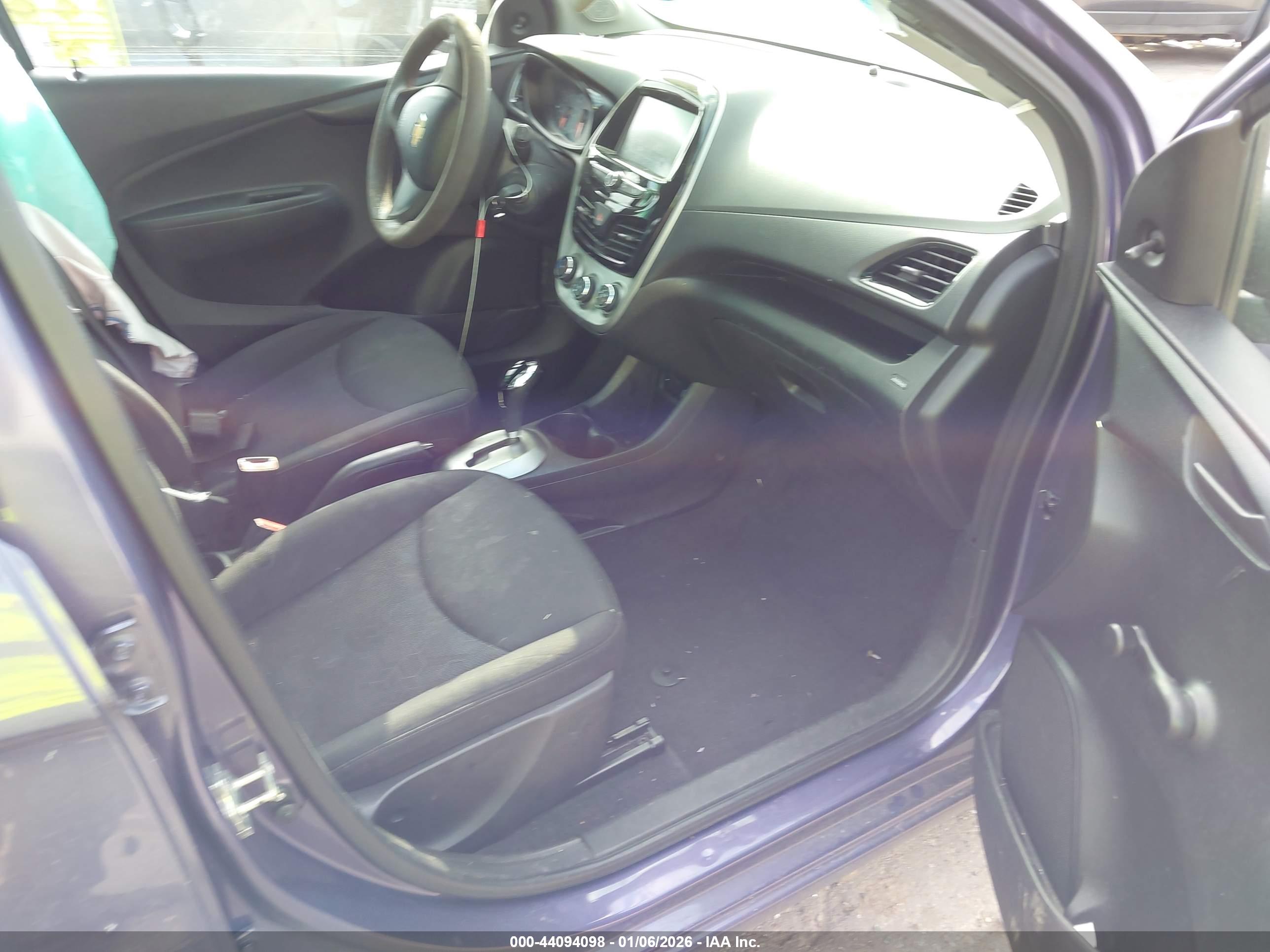 CHEVROLET SPARK image 5