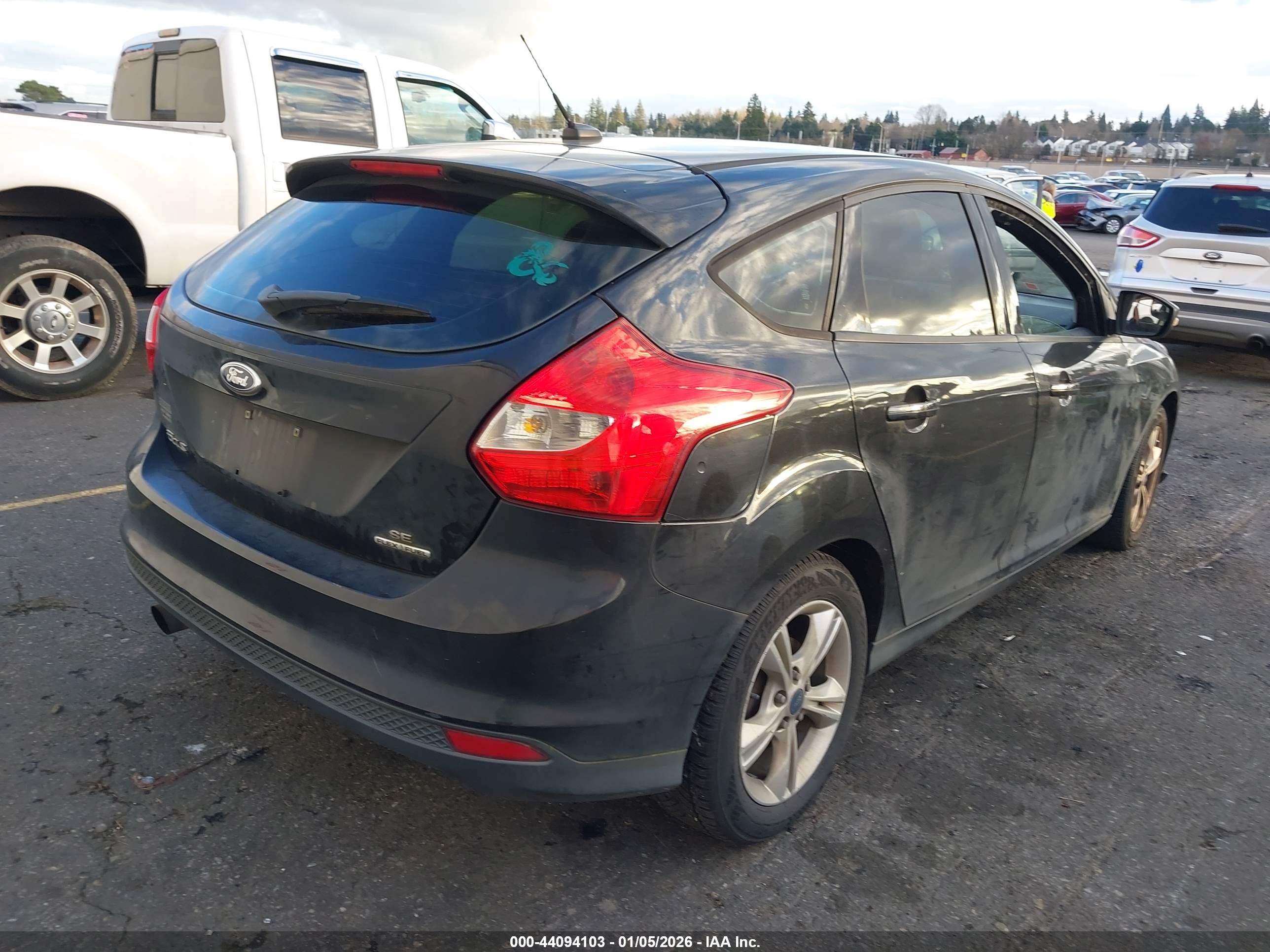 FORD FOCUS image 4