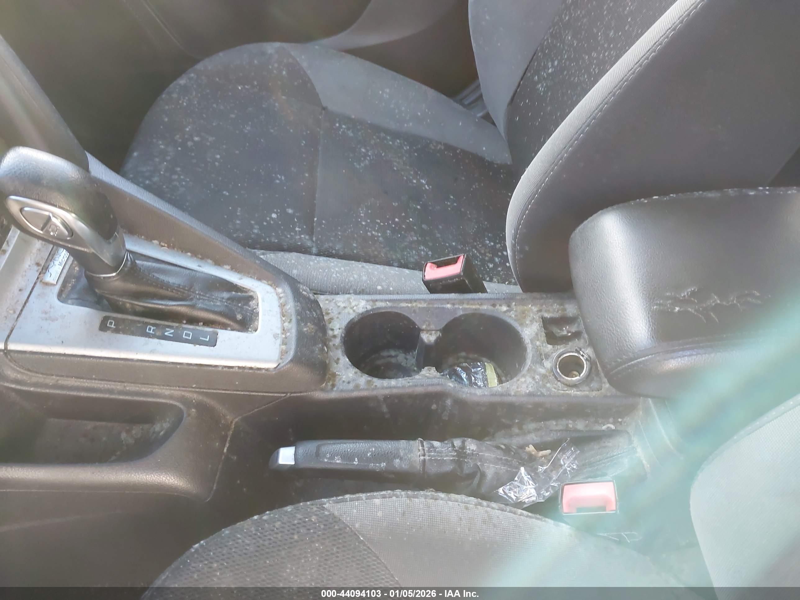 FORD FOCUS image 6