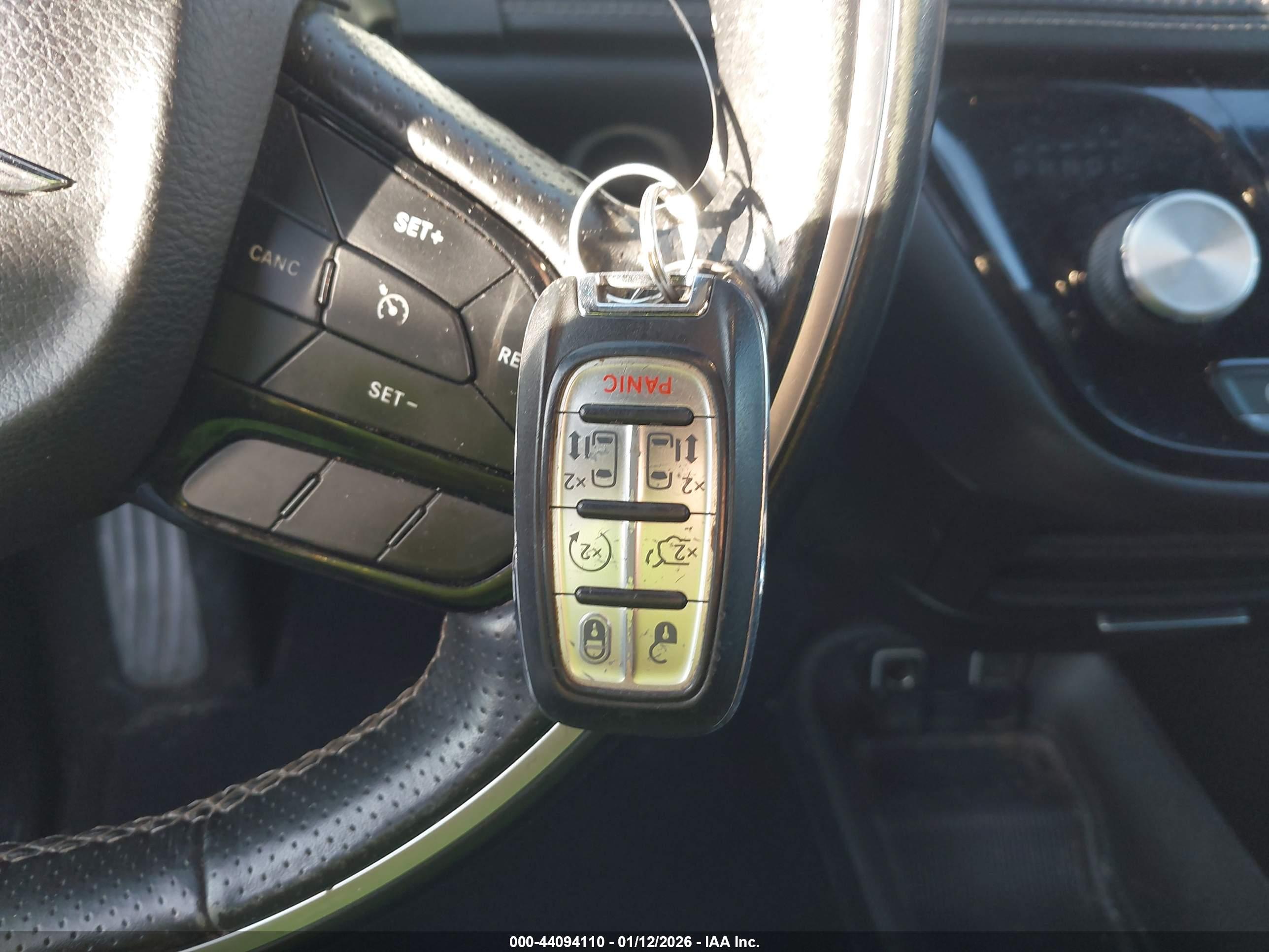 CHRYSLER PACIFICA image 11
